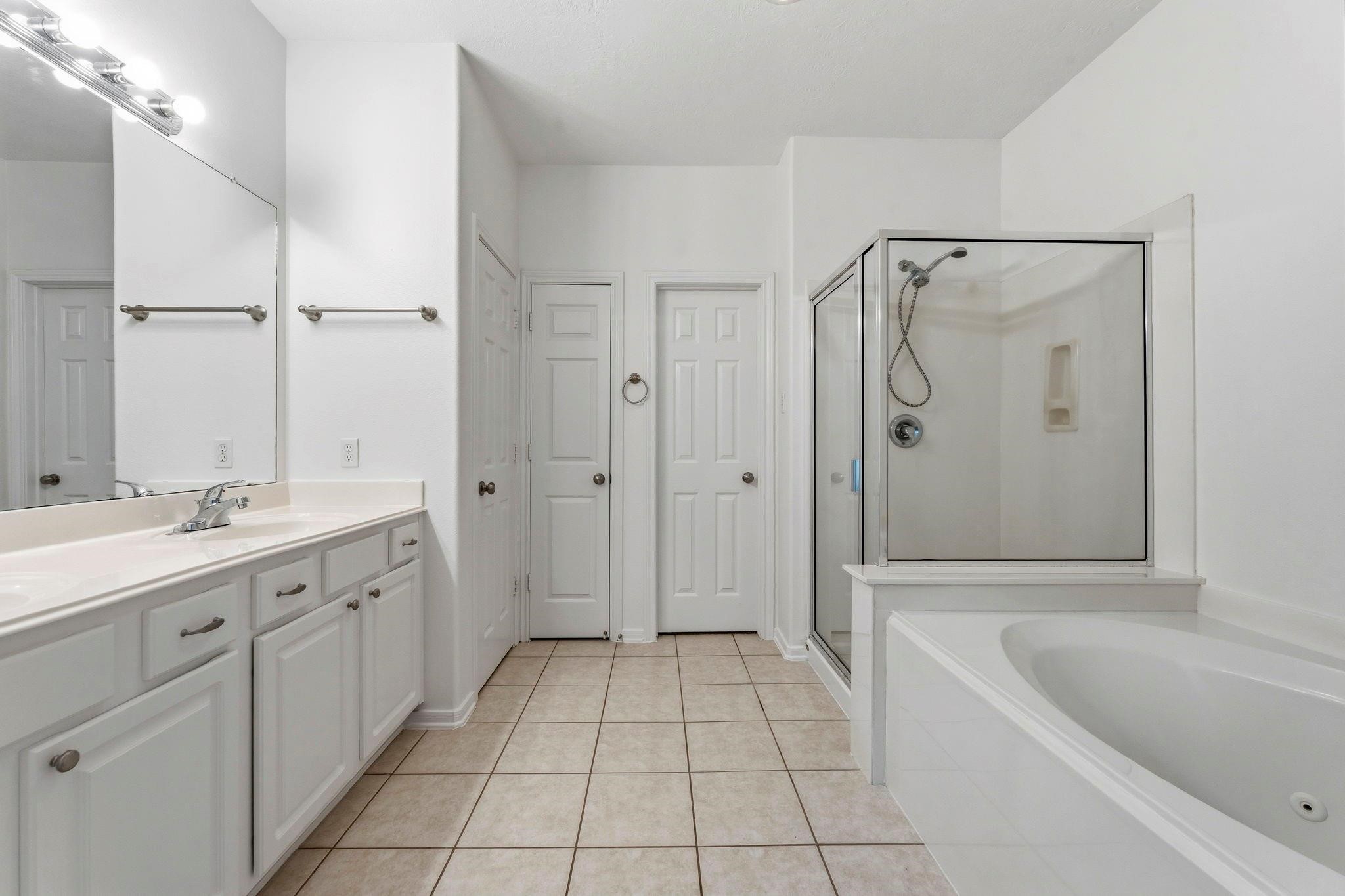 103 Ledgestone Place Property Photo 28