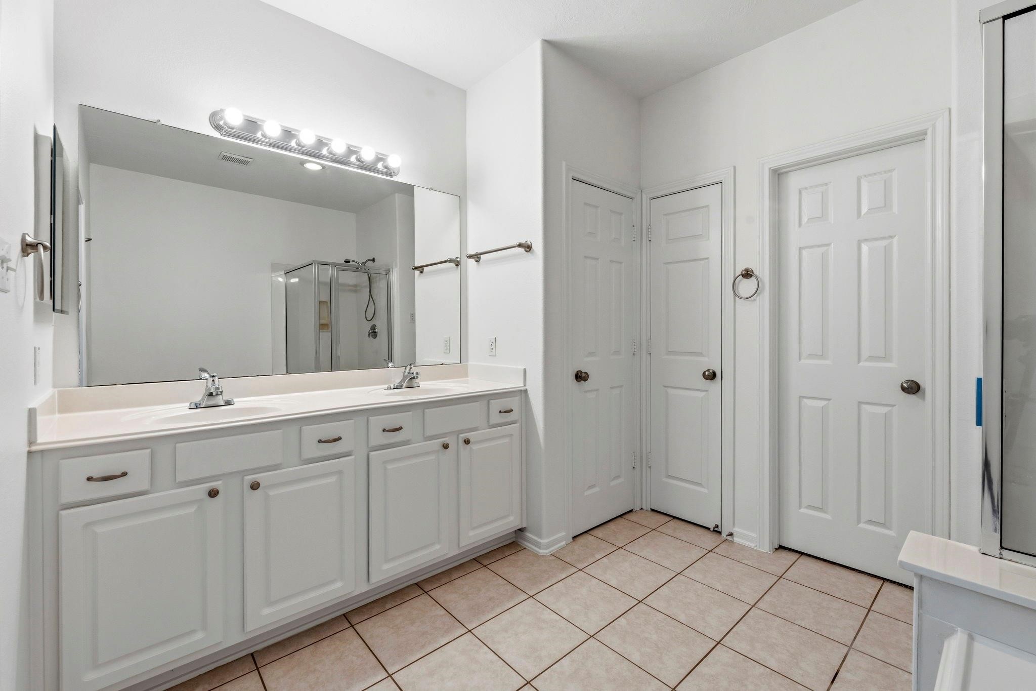 103 Ledgestone Place Property Photo 29