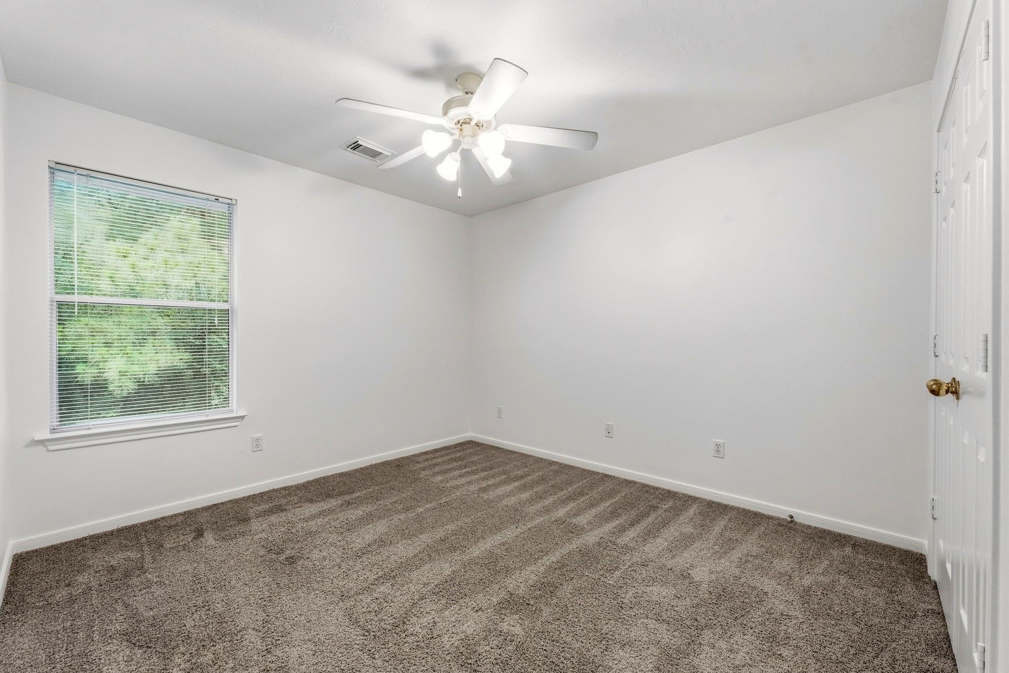 103 Ledgestone Place Property Photo 34