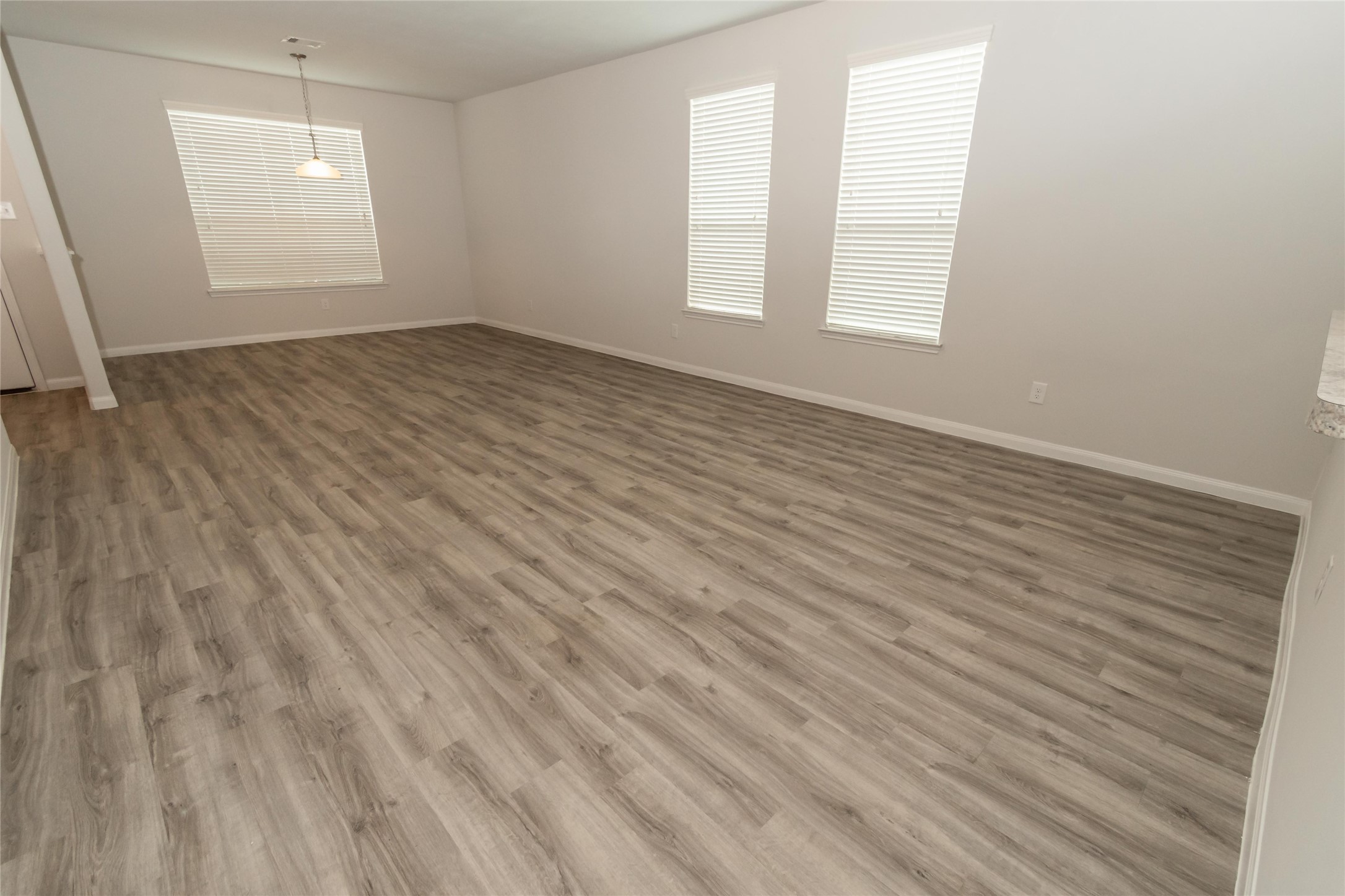 3302 Any Way Property Photo 6