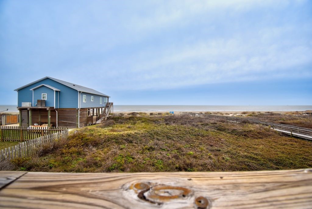 1034 Bluewater Highway Property Photo 8