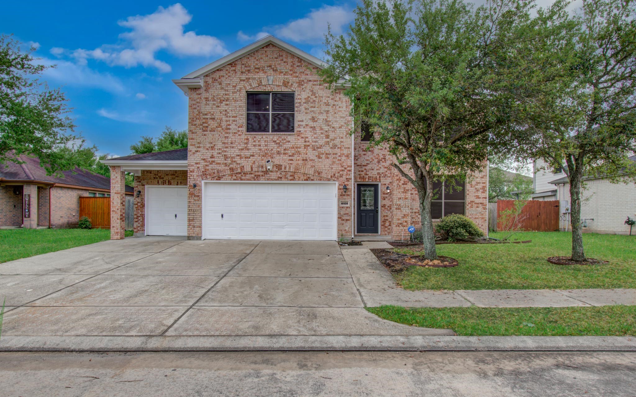 4108 Summer Ln Property Photo