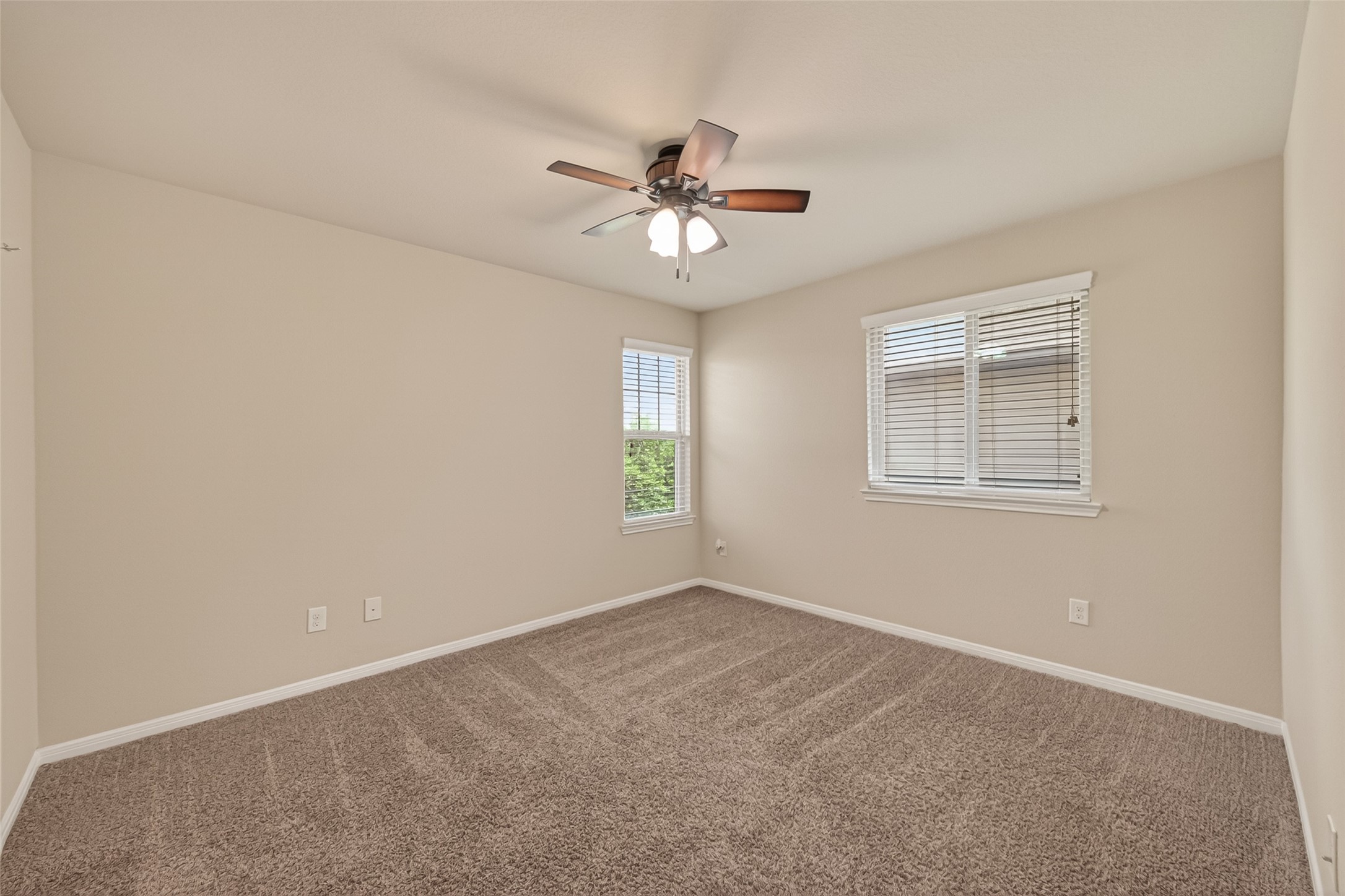 23935 Via Fiore Drive Property Photo 25