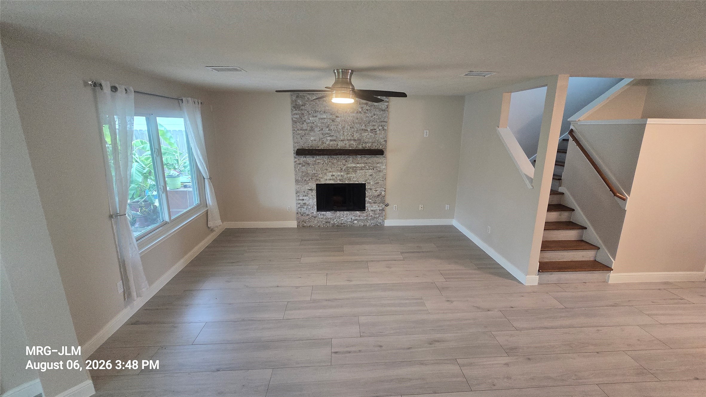 7239 Foxbrook Drive Property Photo 4