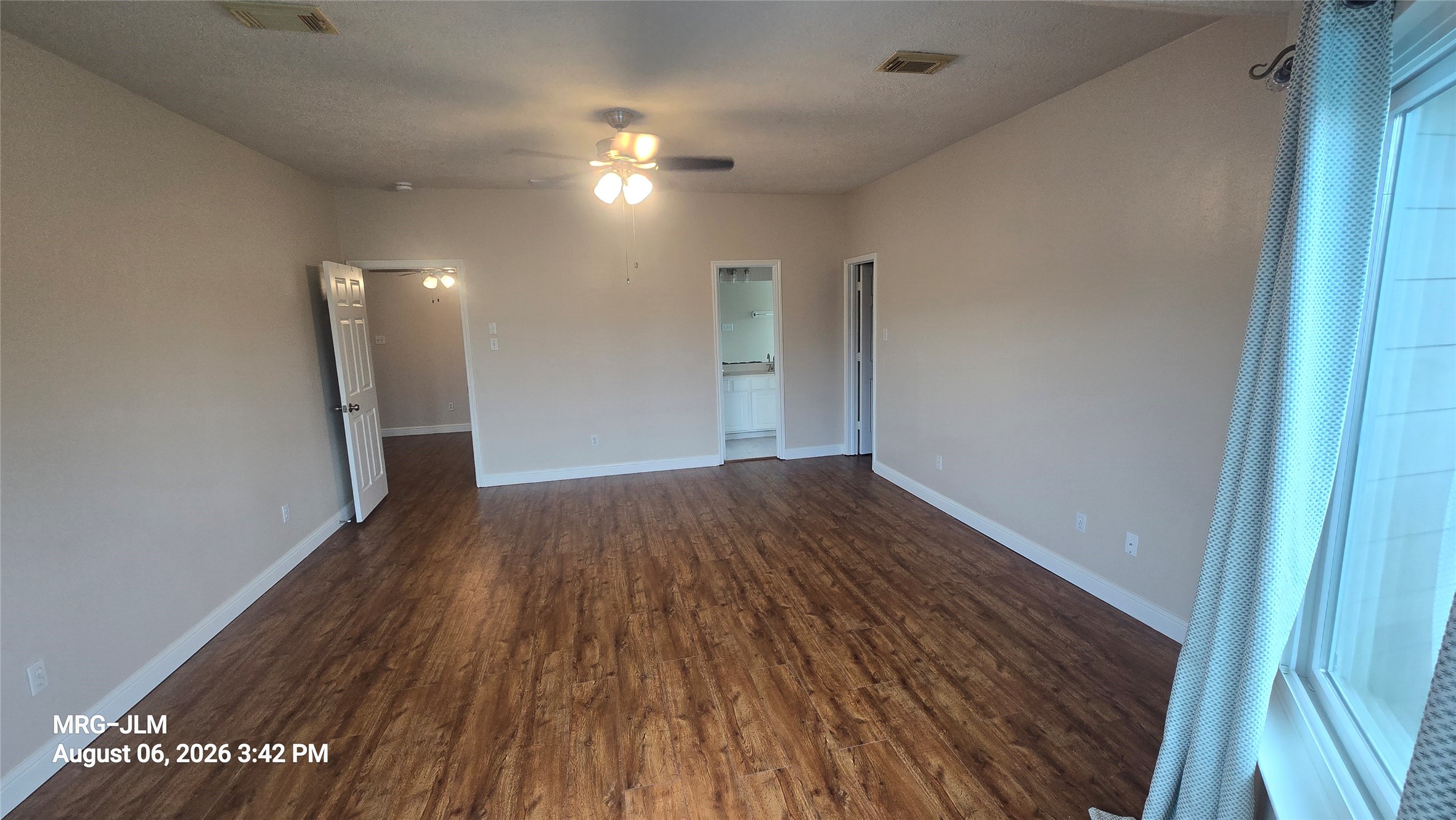 7239 Foxbrook Drive Property Photo 15