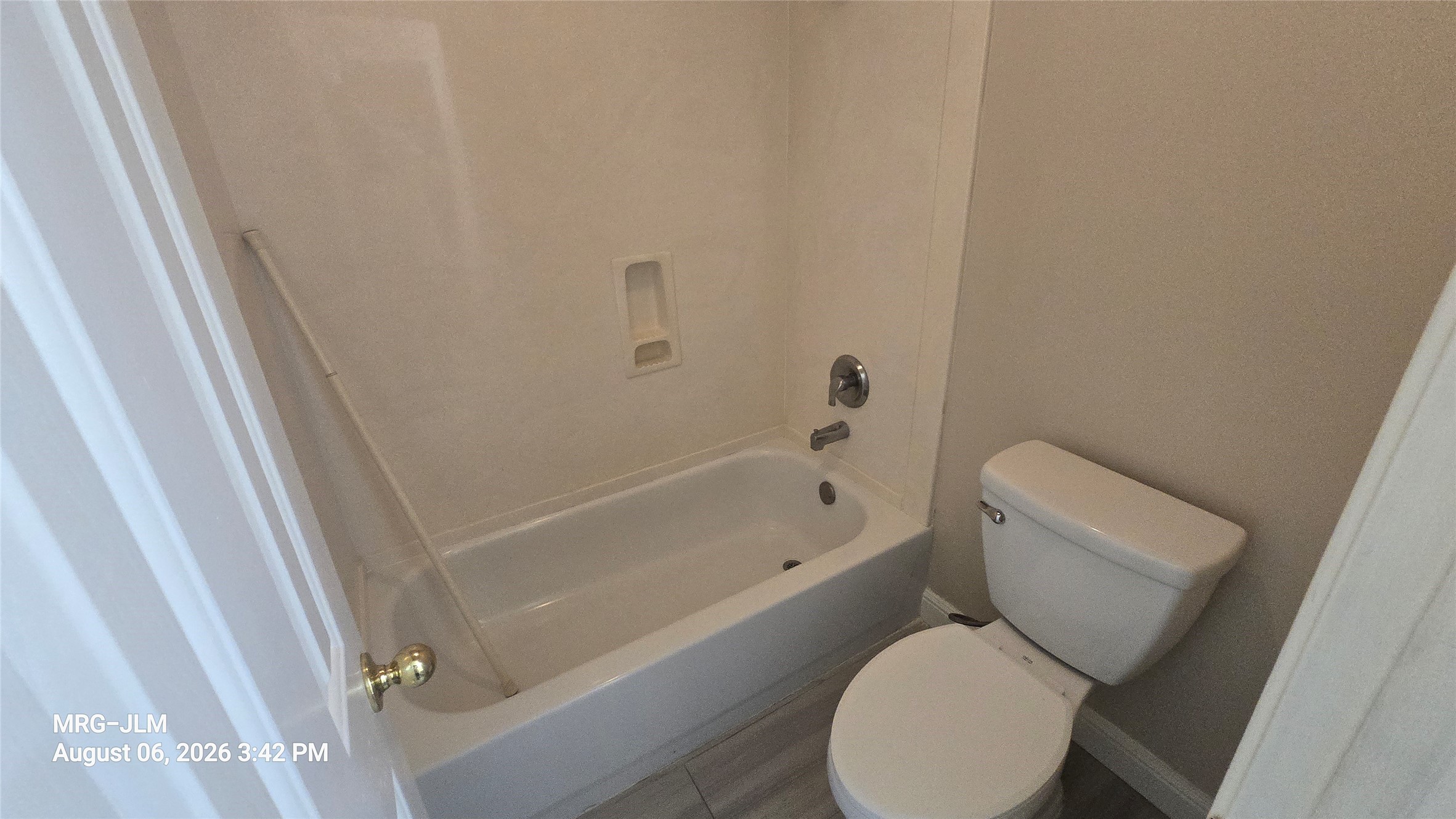 7239 Foxbrook Drive Property Photo 17