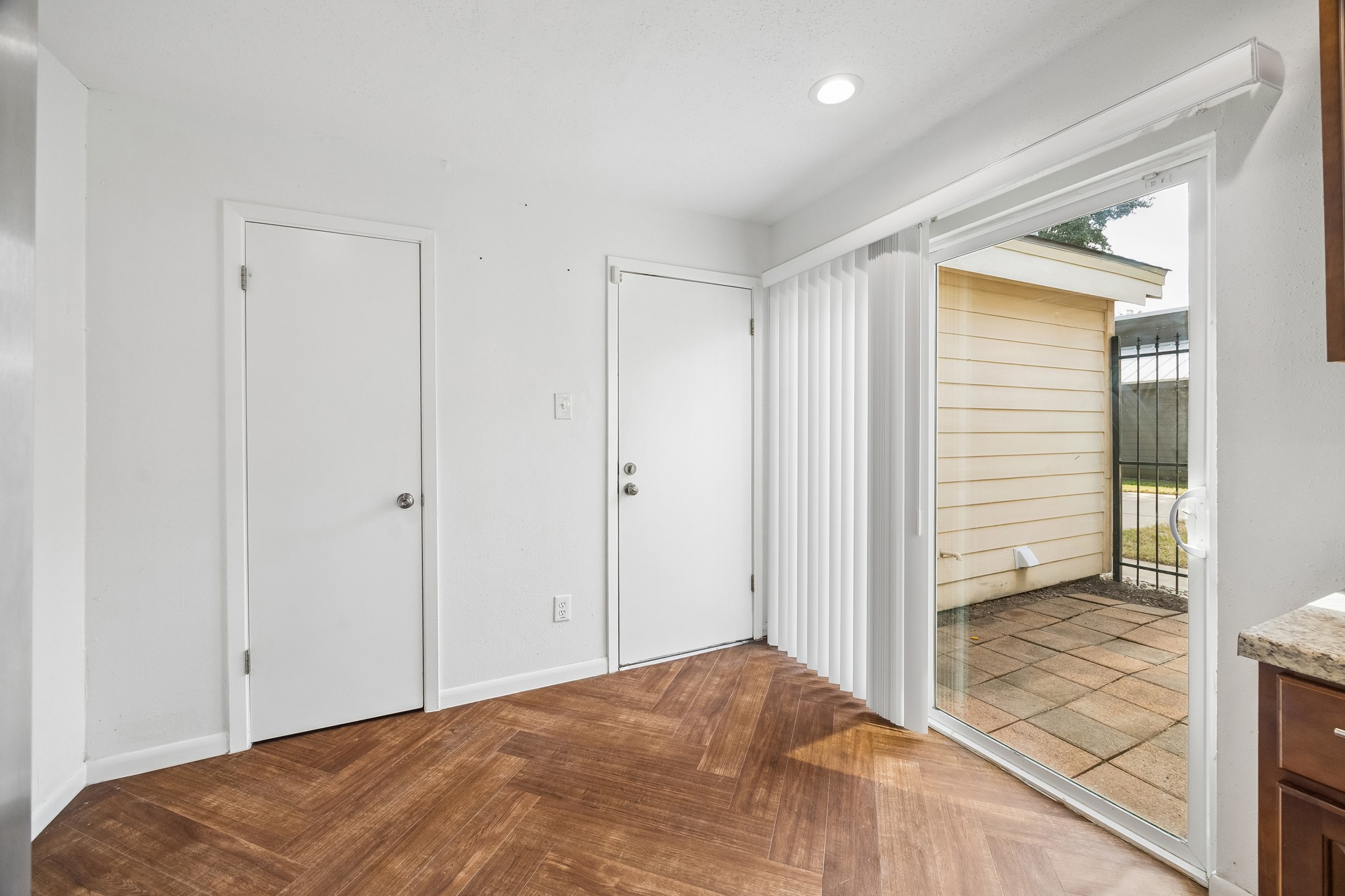 7619 Athlone Drive Property Photo 14