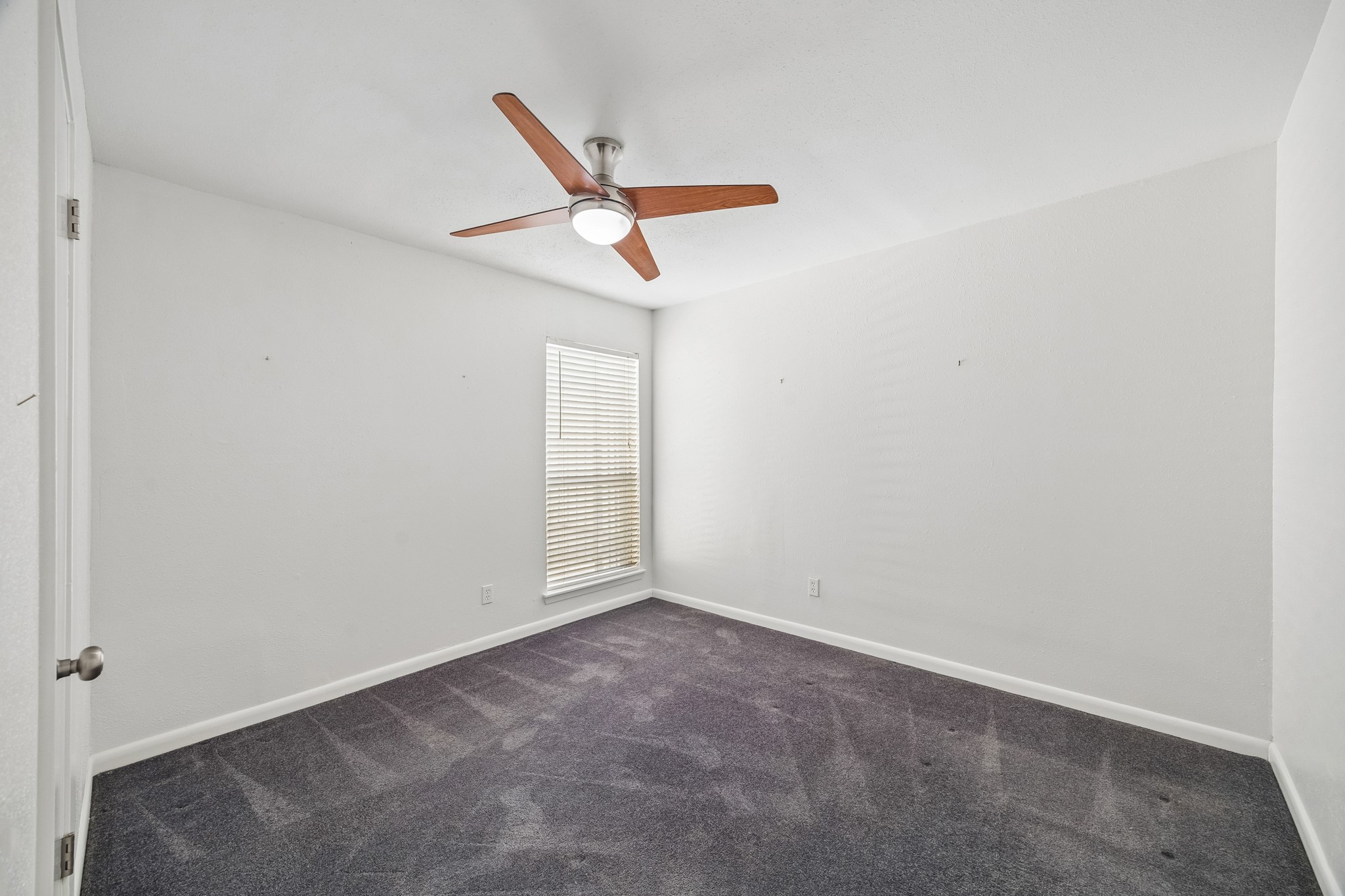 7619 Athlone Drive Property Photo 27