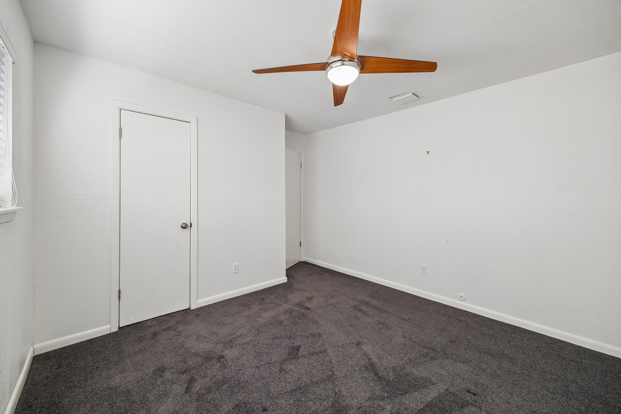 7619 Athlone Drive Property Photo 30