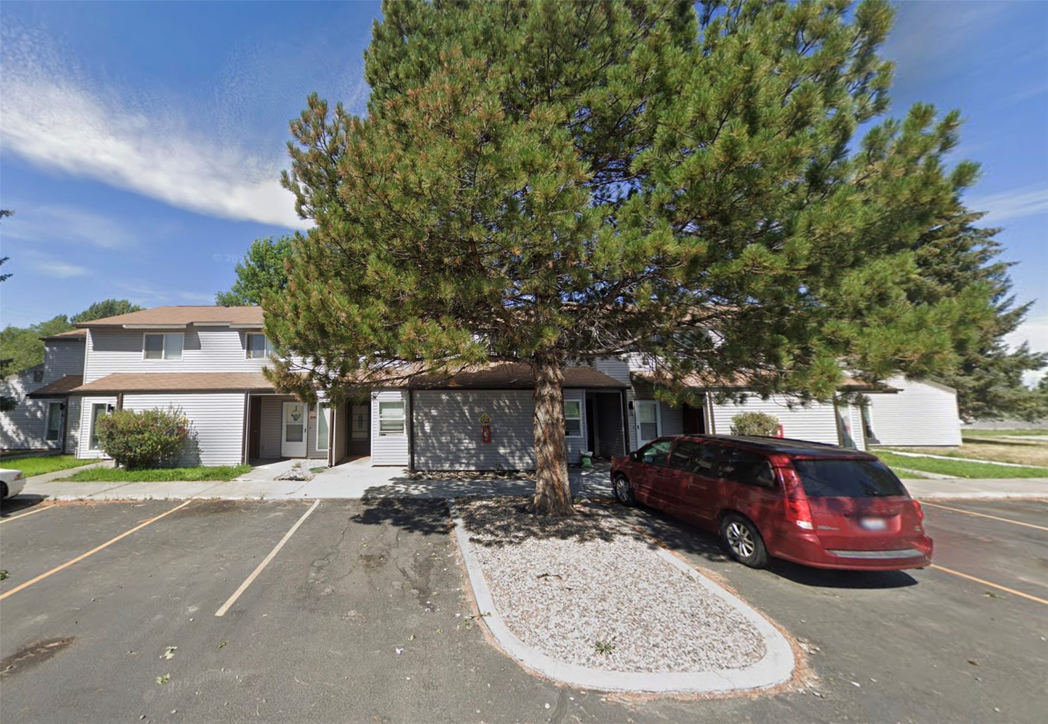2867 E 680 N Property Photo 1
