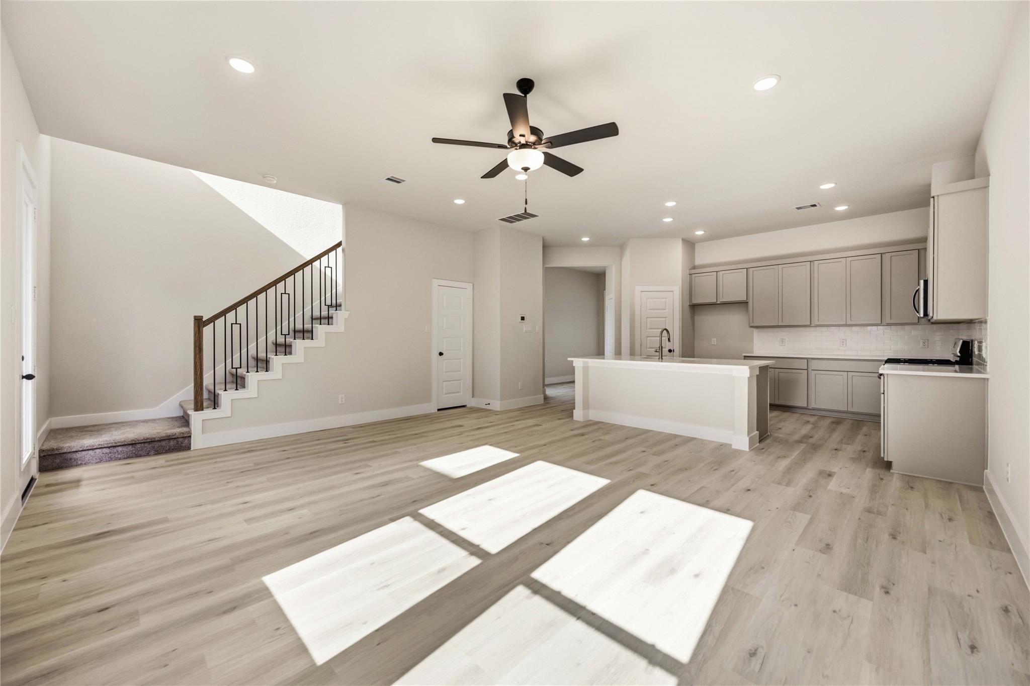 13219 Retiro Drive, Houston Tx 77047 Property Photo 2
