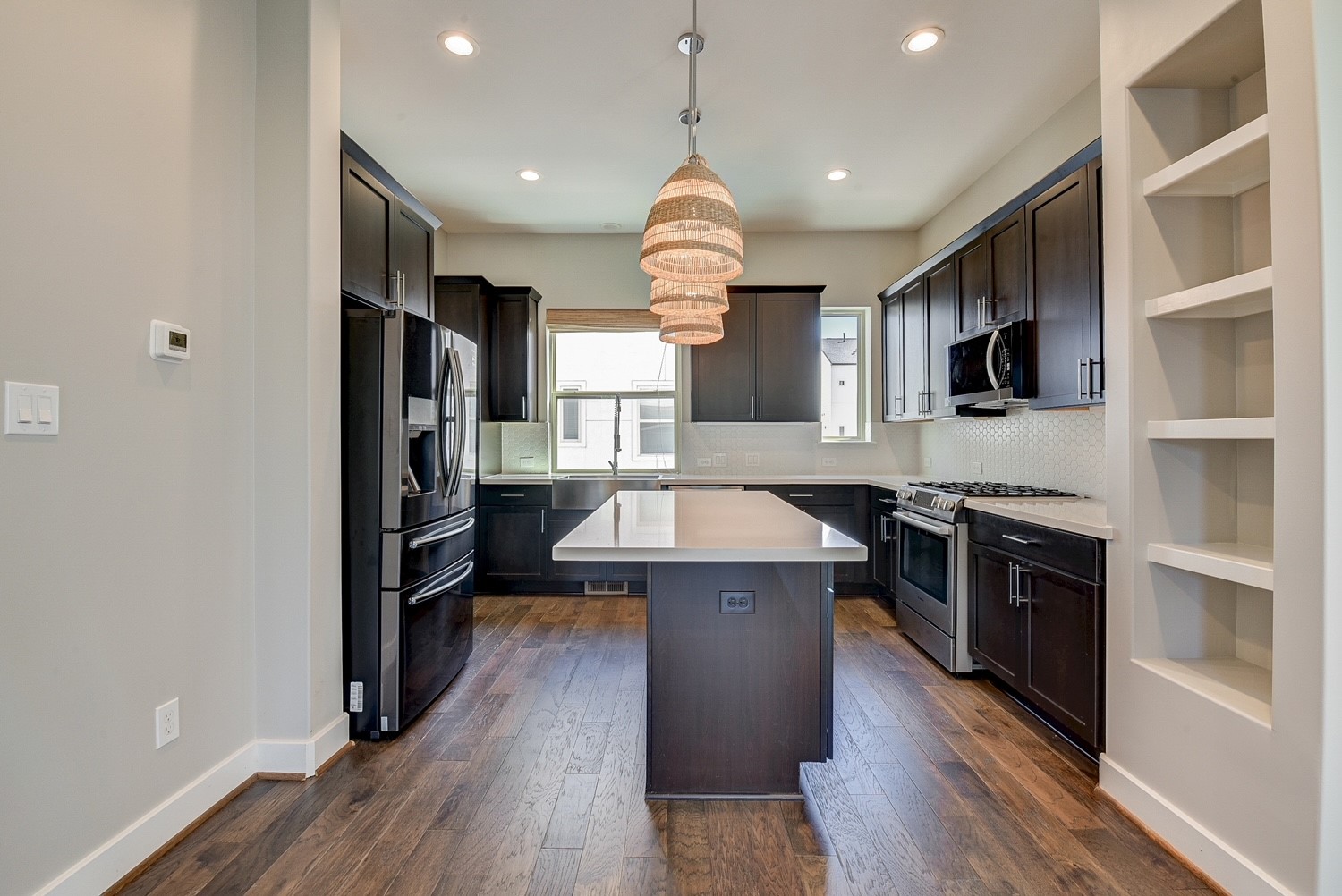 708 Clark Street Property Photo 10