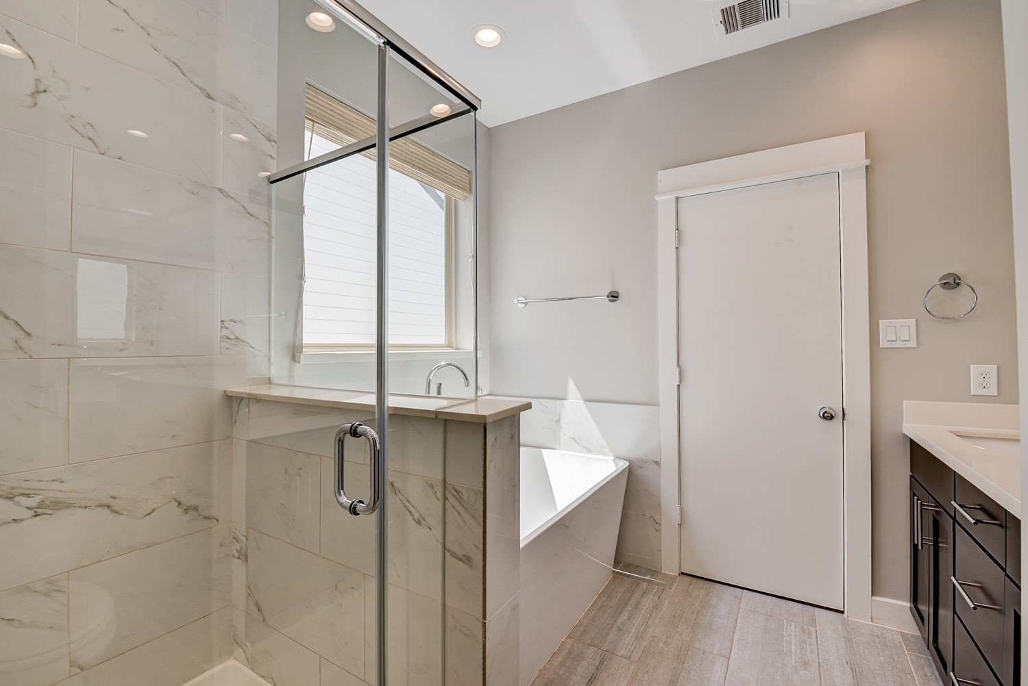 708 Clark Street Property Photo 24