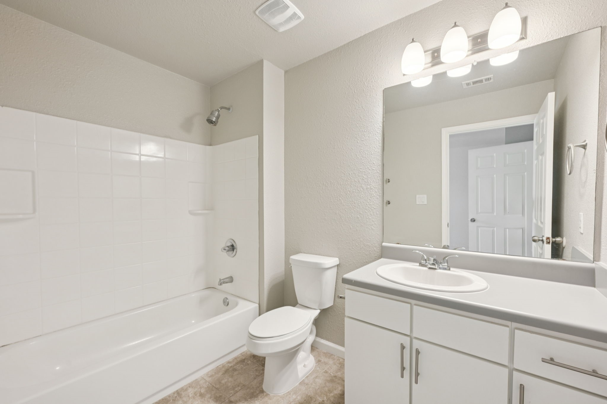 278 Plez Morgan Drive B Property Photo 28