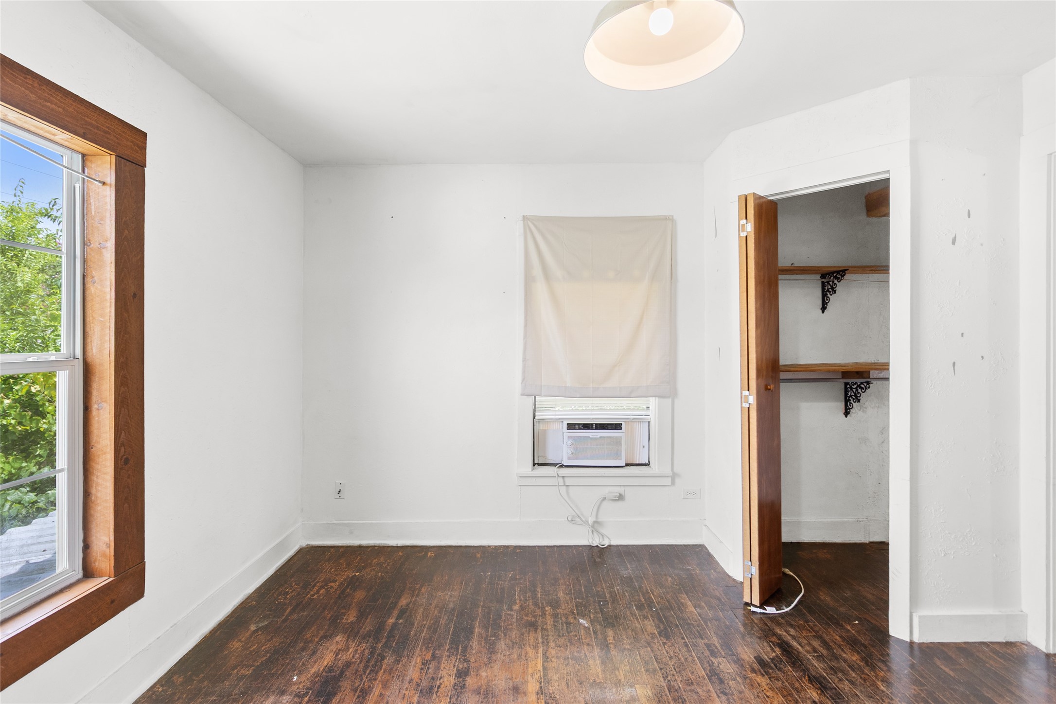 1518 16th Street A Property Photo 5