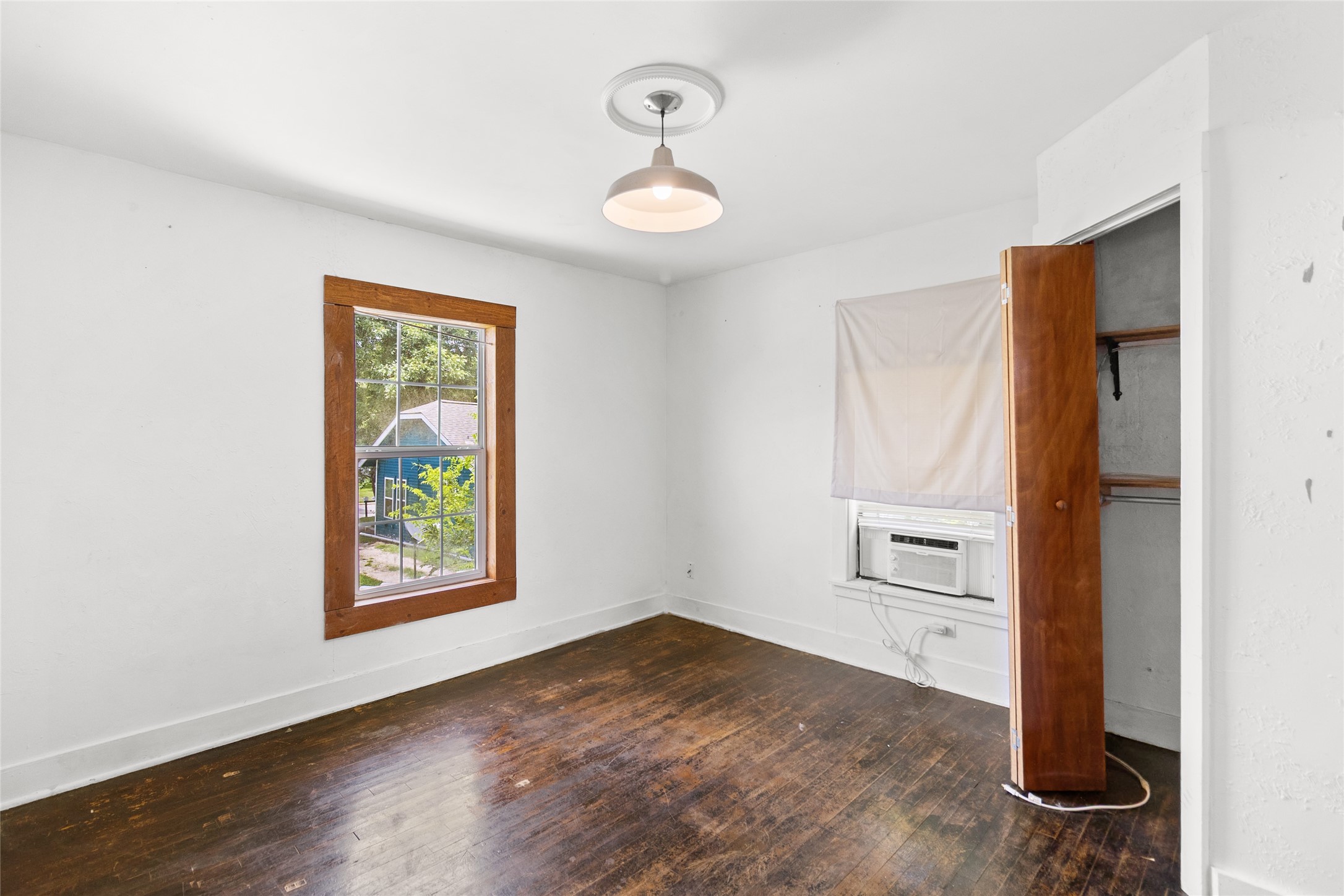 1518 16th Street A Property Photo 6