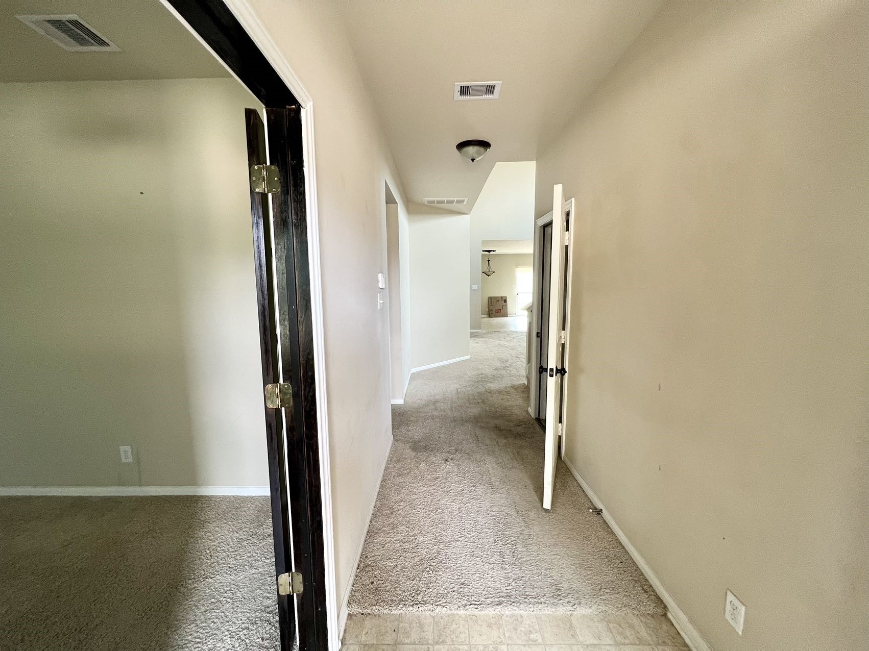10831 Woodwind Shadows Drive Property Photo 2