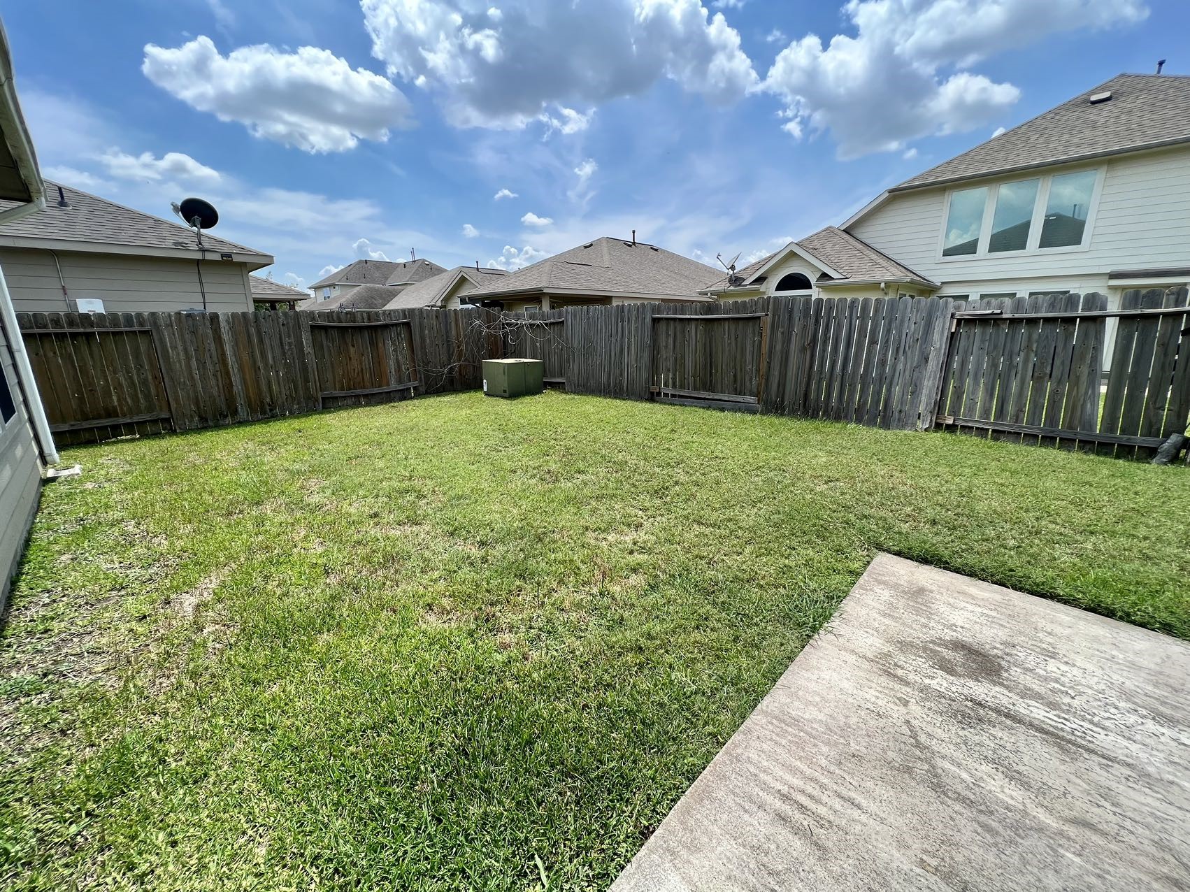 10831 Woodwind Shadows Drive Property Photo 30