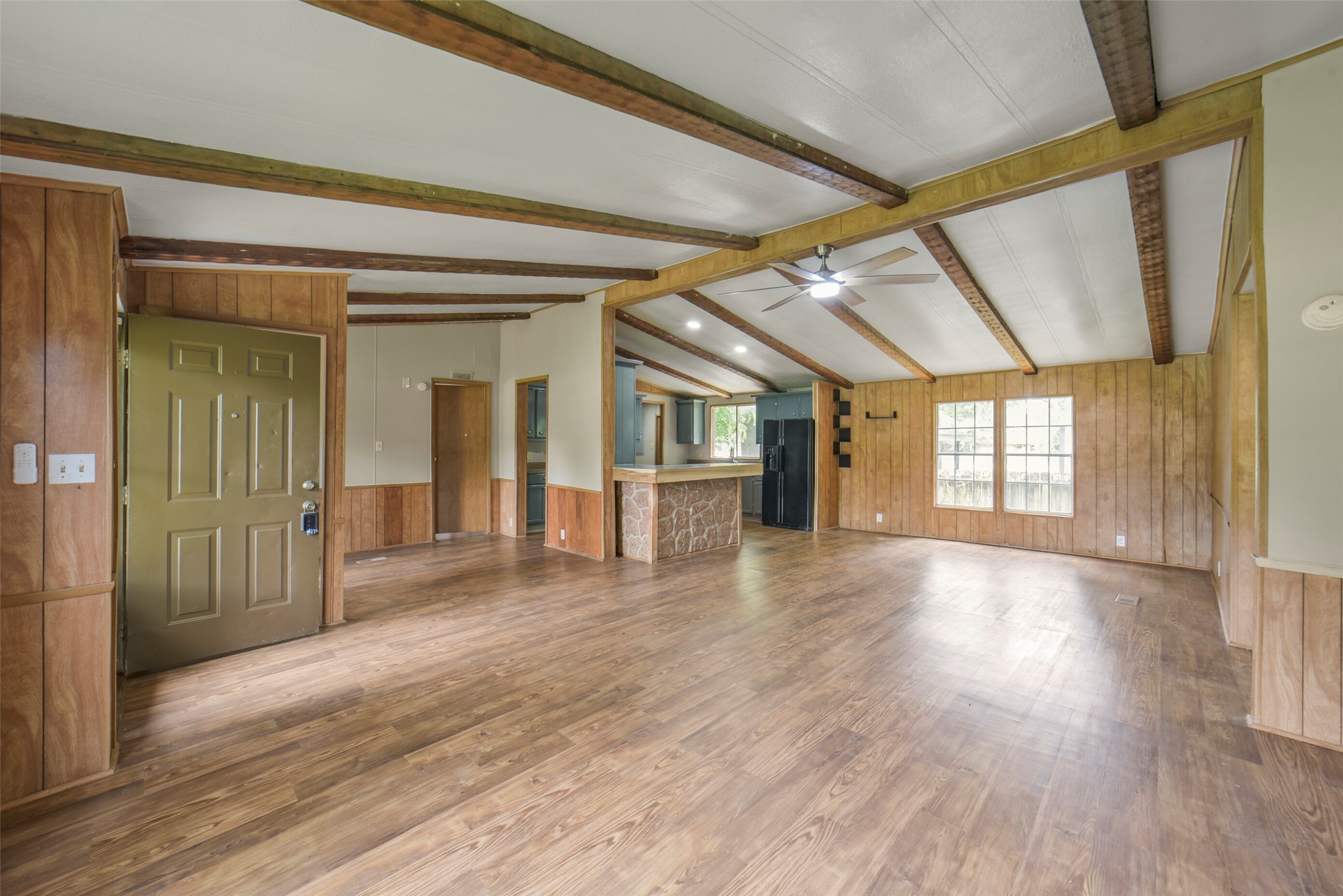 11023 Forrest Valley Property Photo 4