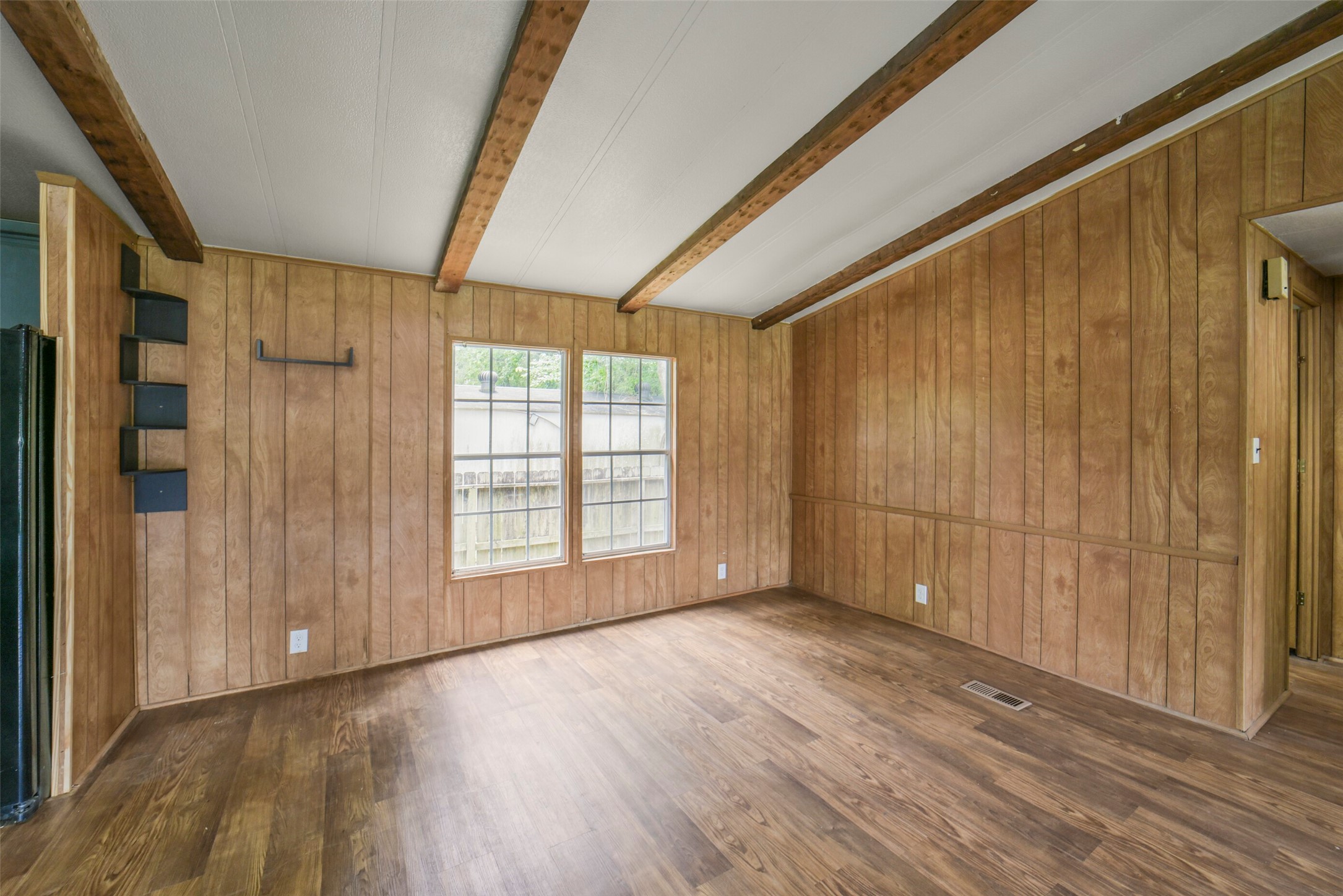 11023 Forrest Valley Property Photo 11
