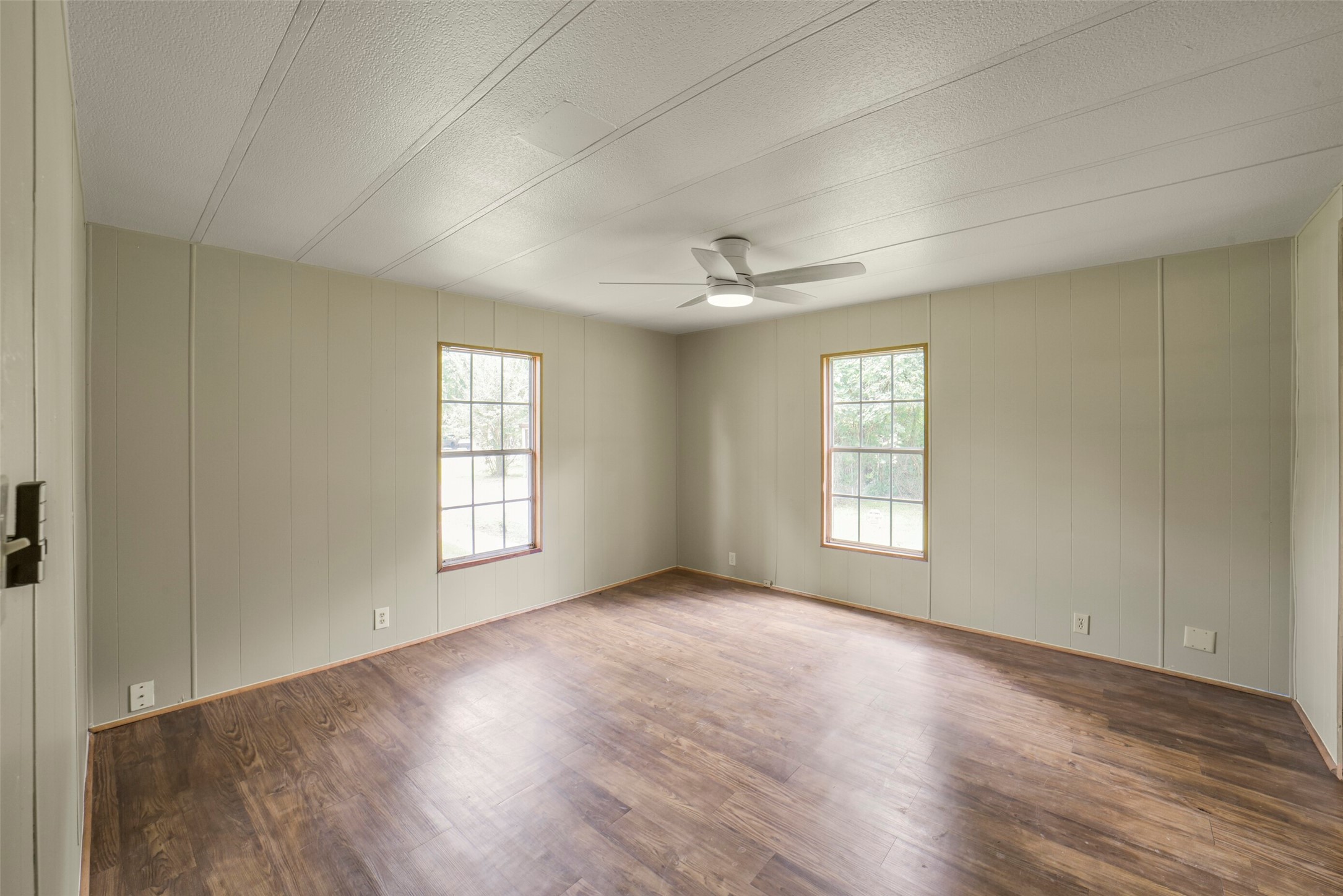 11023 Forrest Valley Property Photo 23