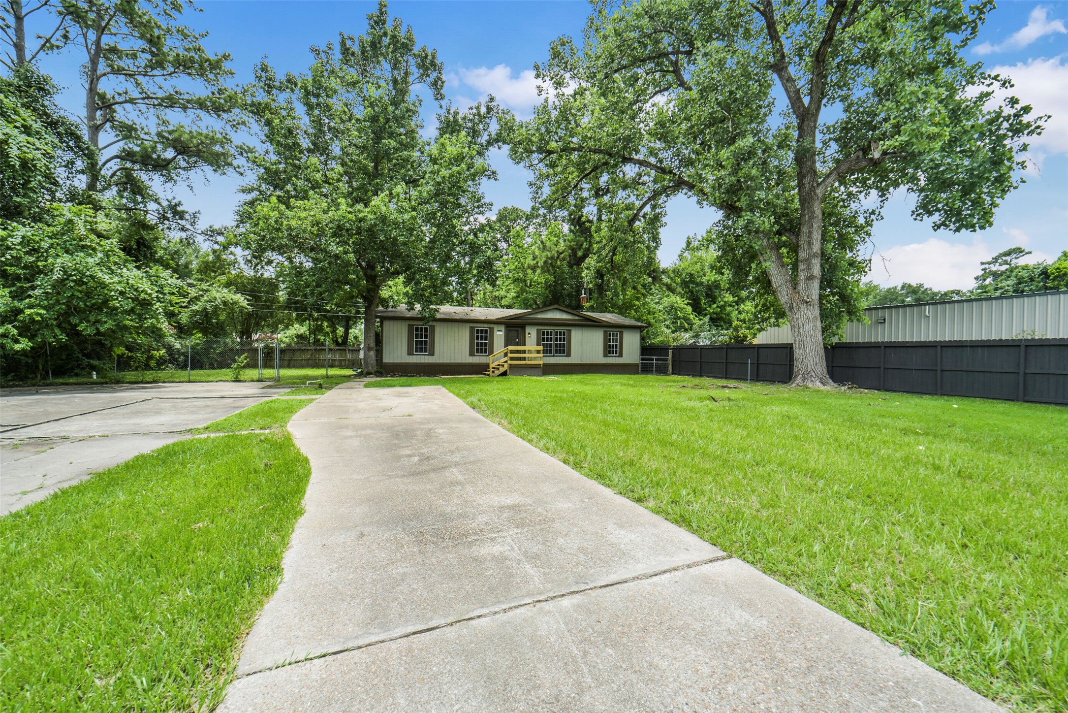 11023 Forrest Valley Property Photo 35