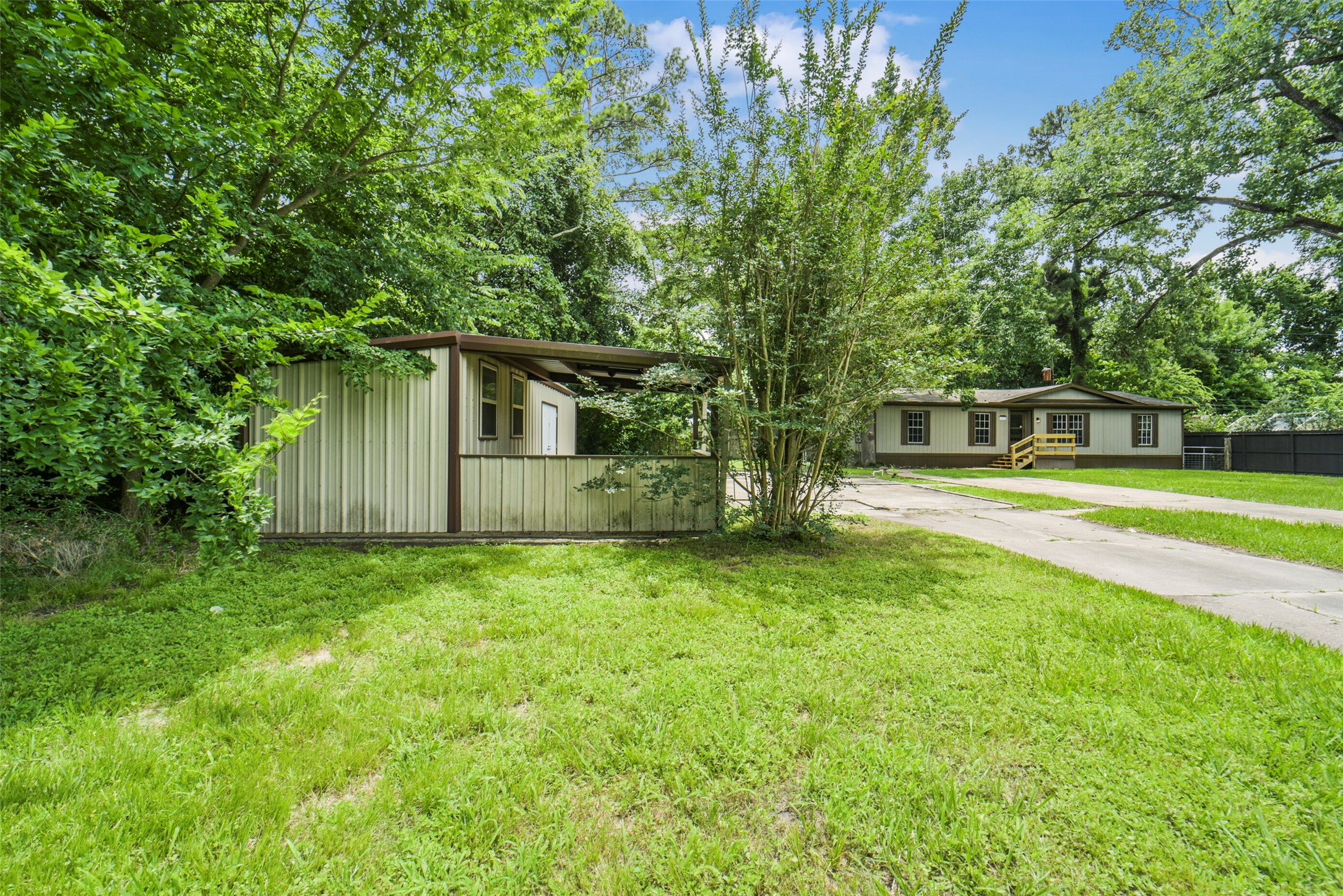 11023 Forrest Valley Property Photo 38