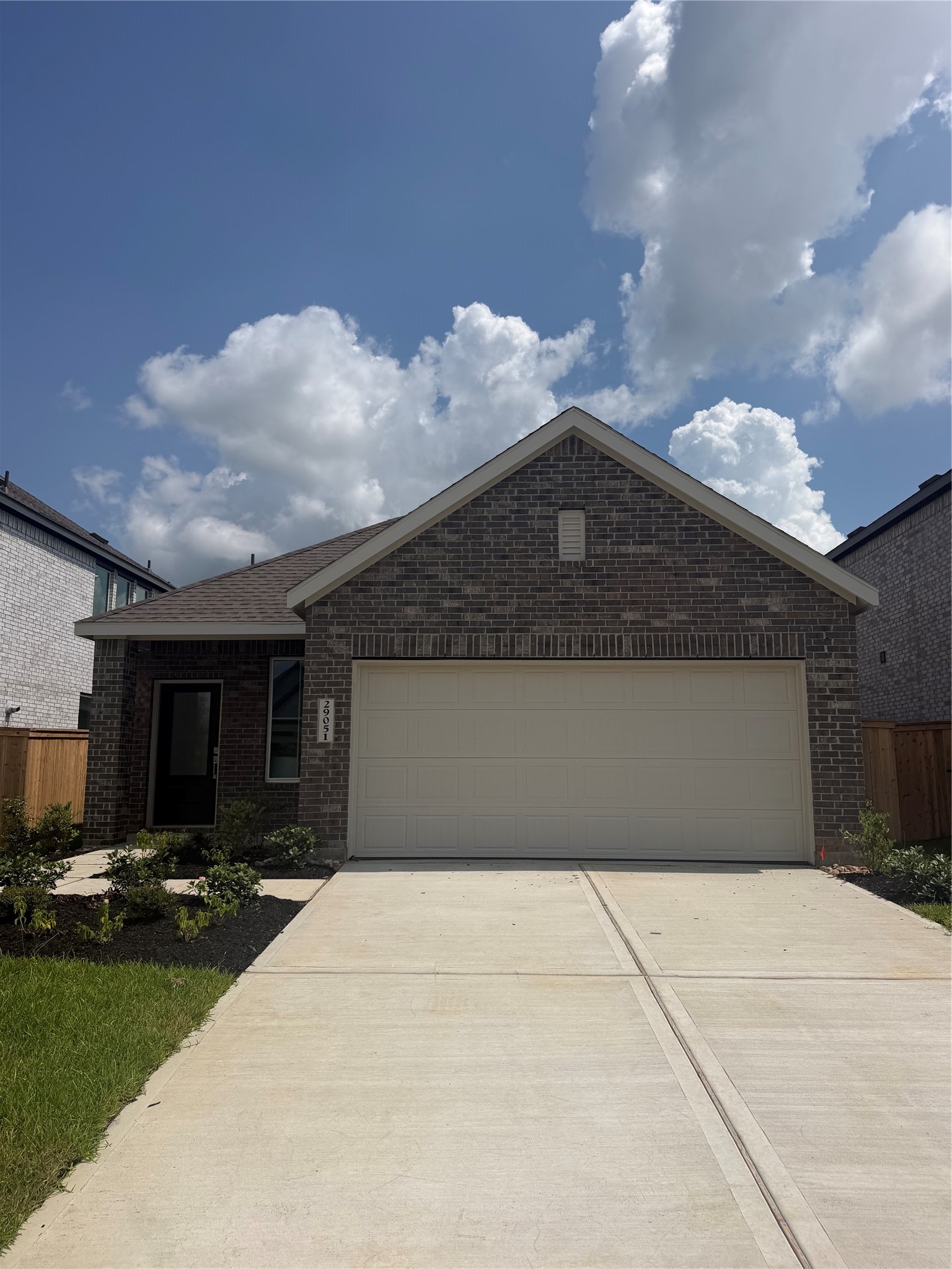 29051 Bison Haven Drive Property Photo 1