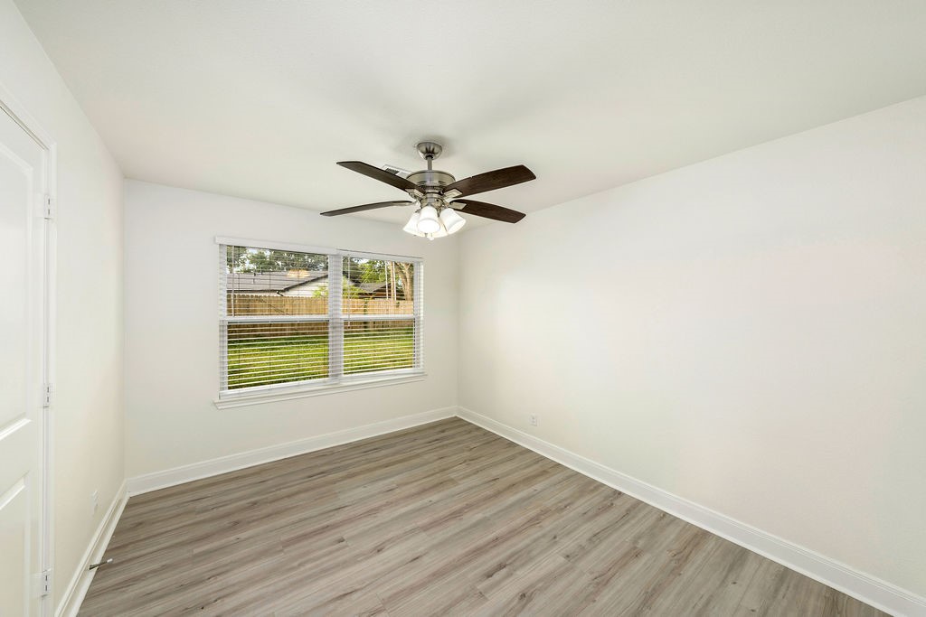 1707 W 43rd Street Property Photo 10