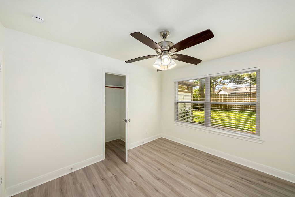 1707 W 43rd Street Property Photo 11