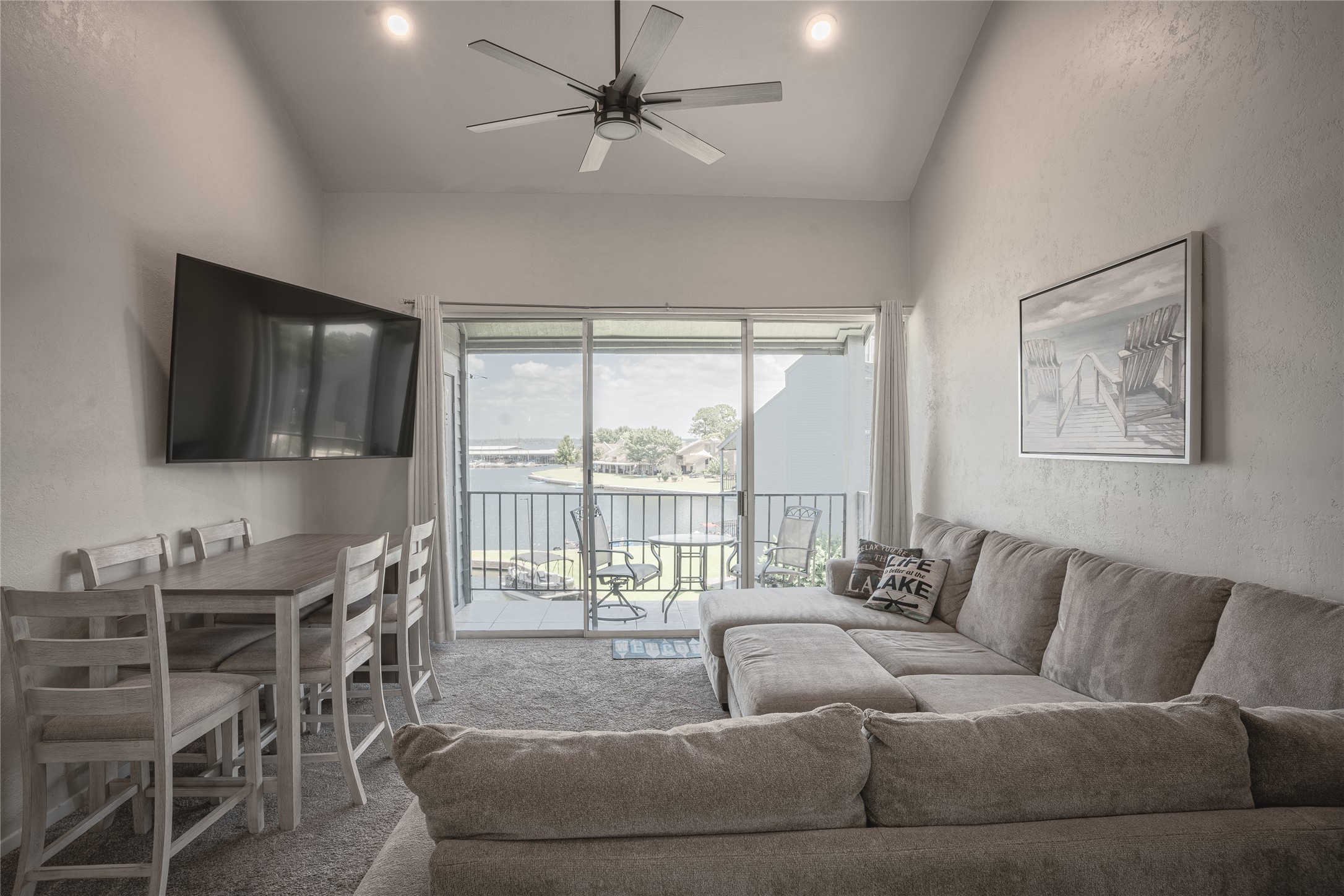 12500 Melville Drive 338d Property Photo 6