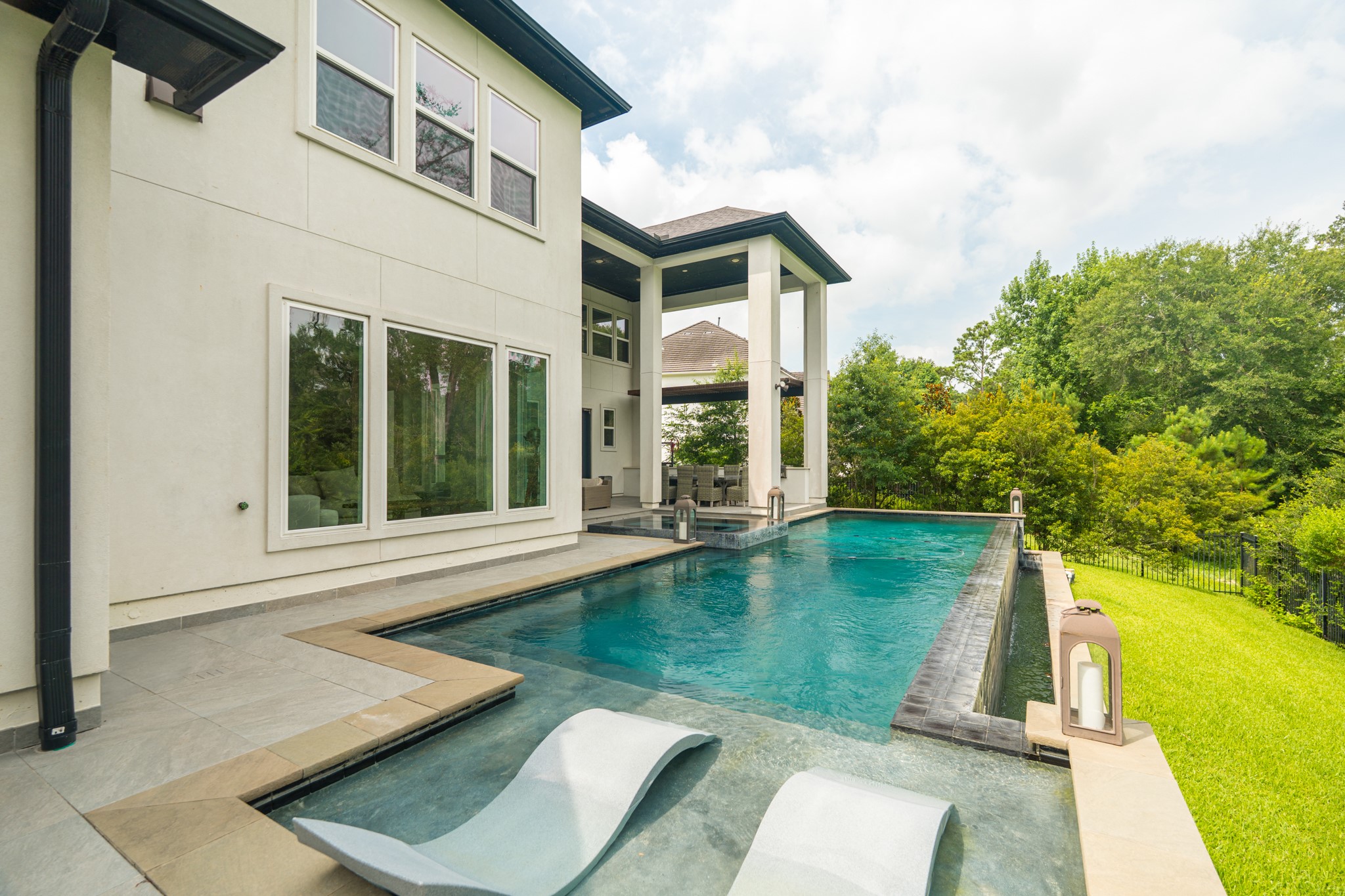 42 N Waterbridge Drive Property Photo