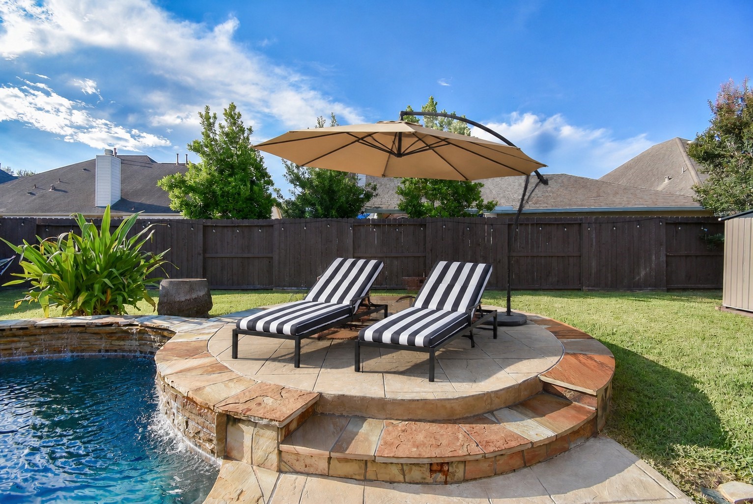4619 Camden Brook Lane Property Photo 36