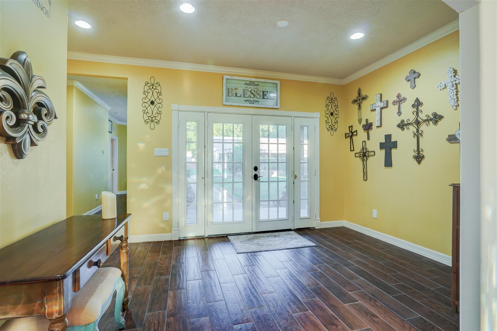 10125 Fostoria Road Property Photo 9