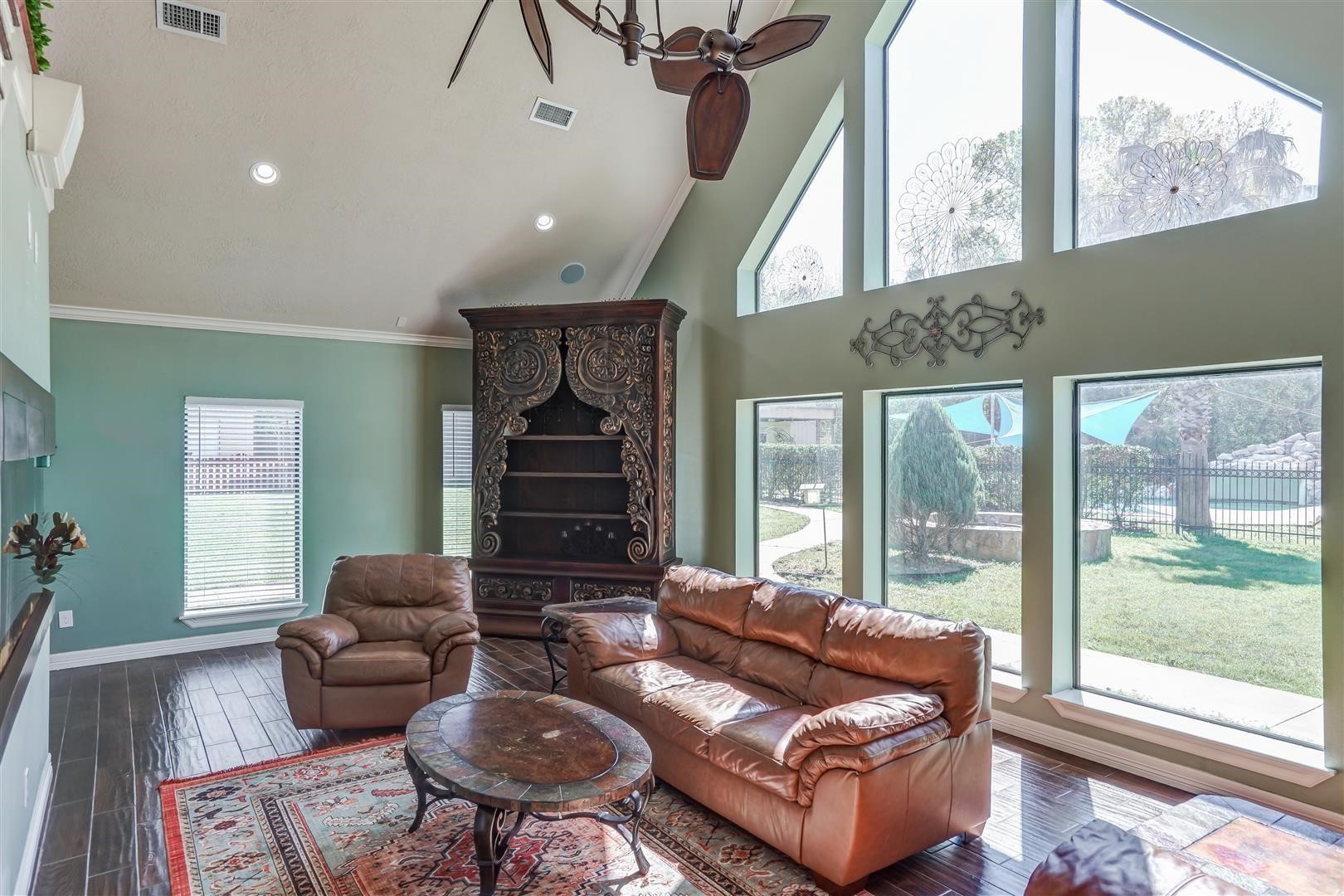 10125 Fostoria Road Property Photo 18