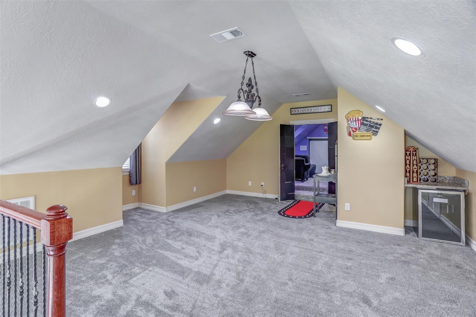 10125 Fostoria Road Property Photo 21