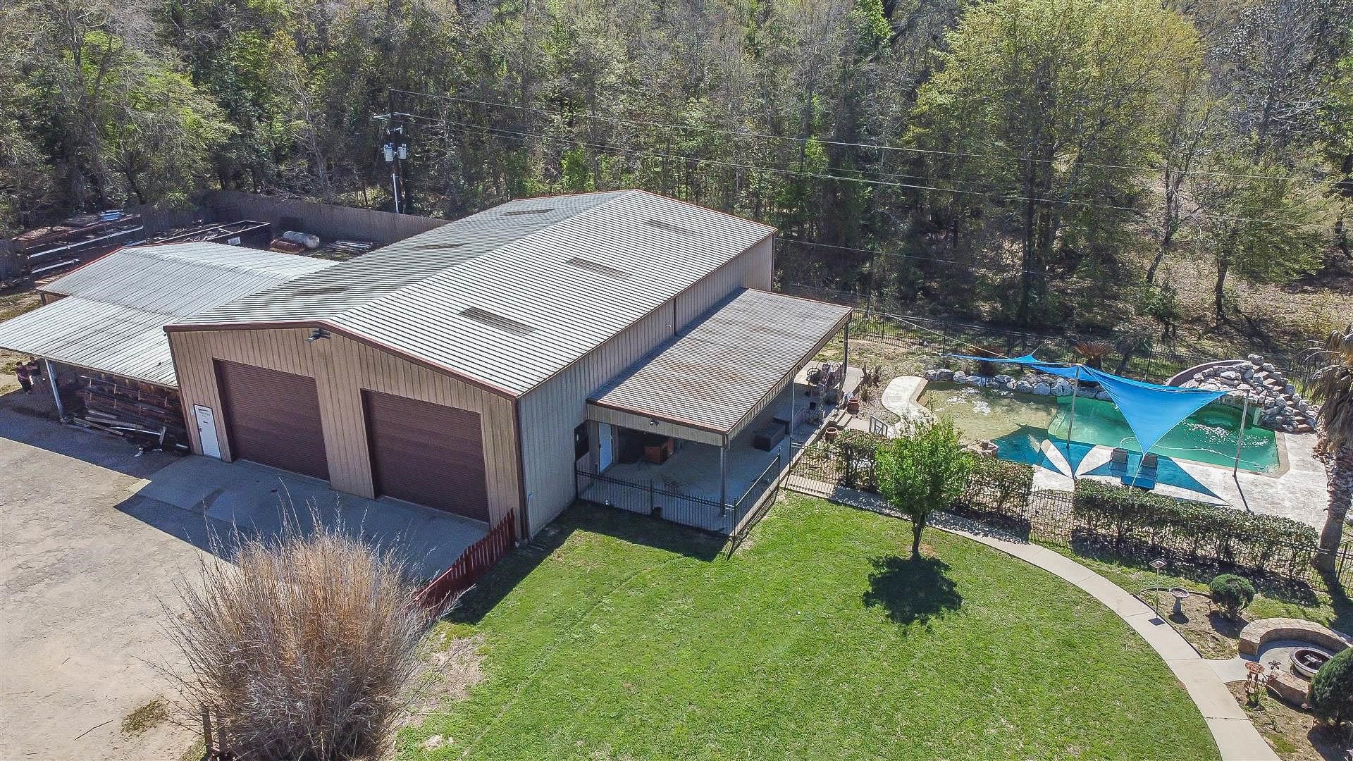10125 Fostoria Road Property Photo 34