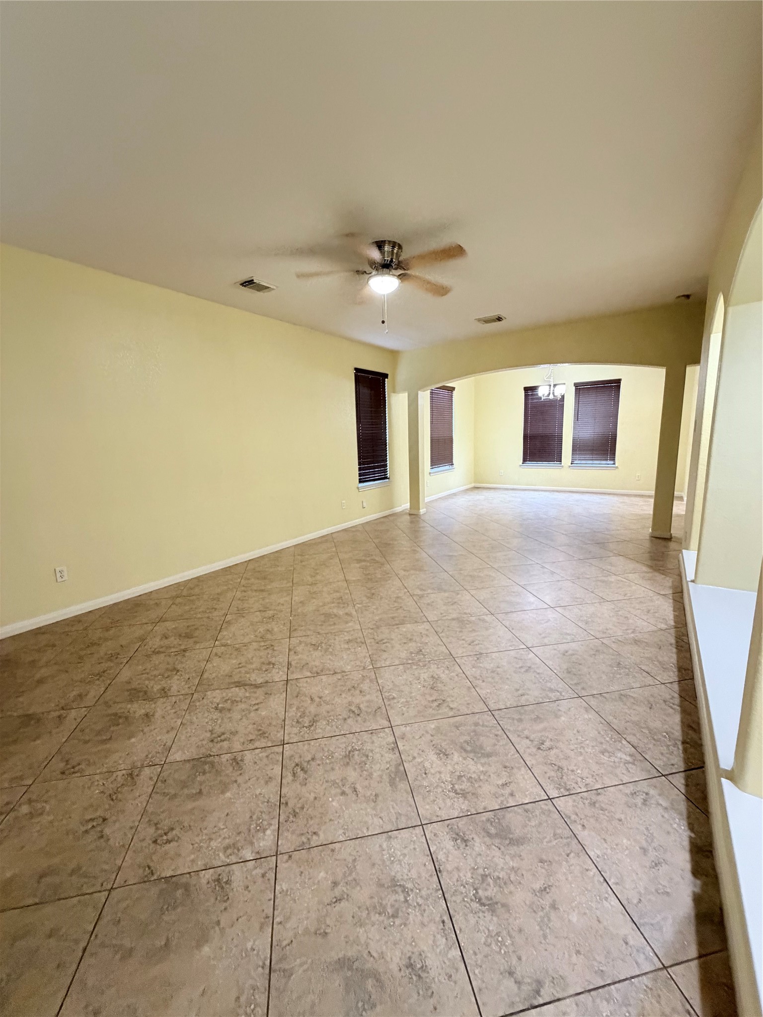10030 Yolandita Property Photo 7