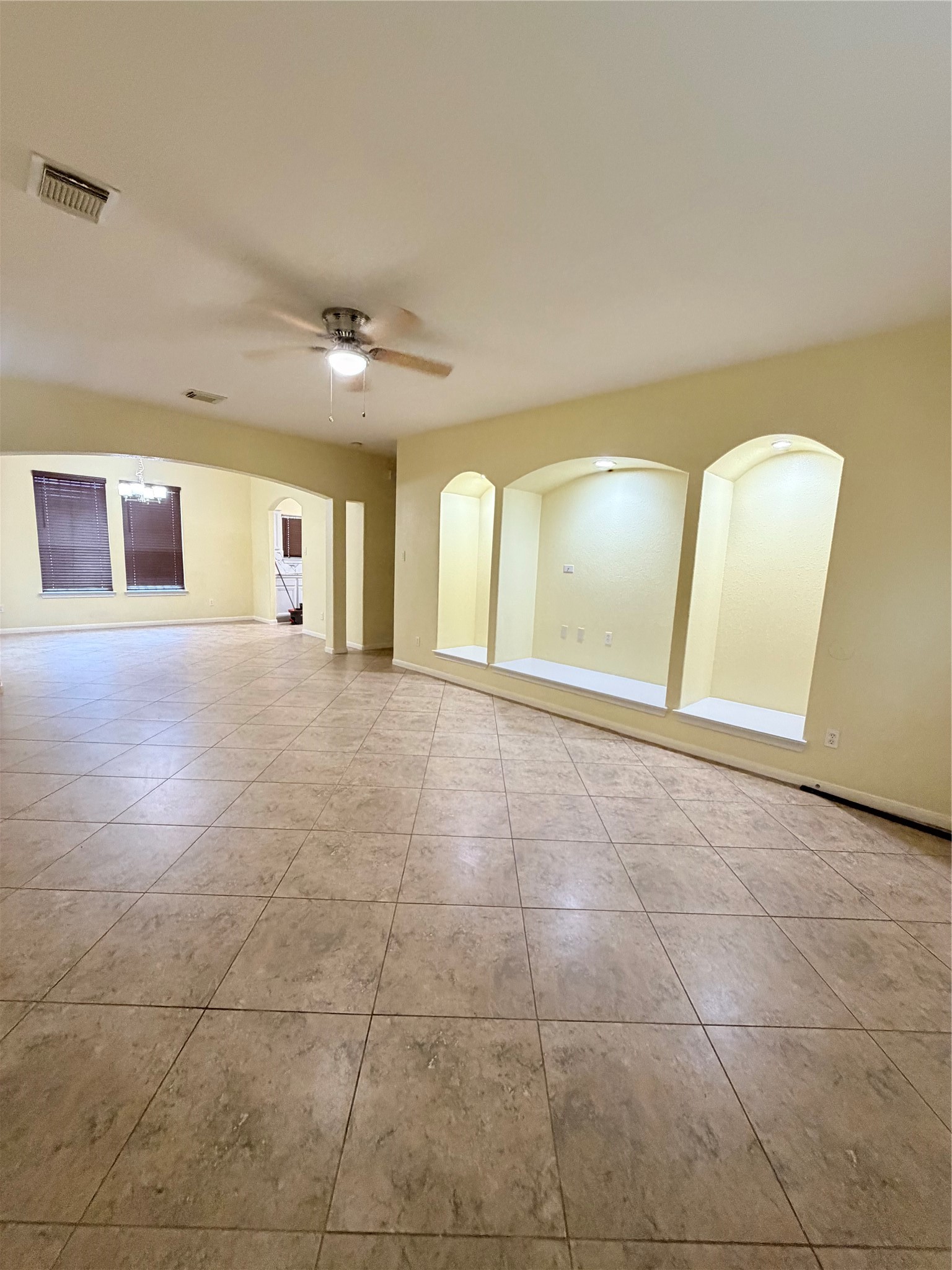 10030 Yolandita Property Photo 9