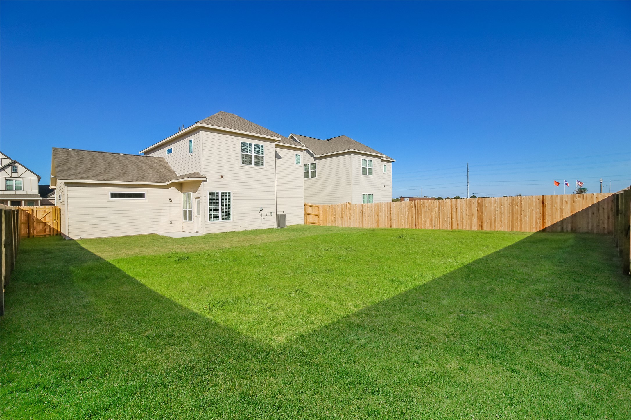 2540 Aurora Lane Property Photo 15