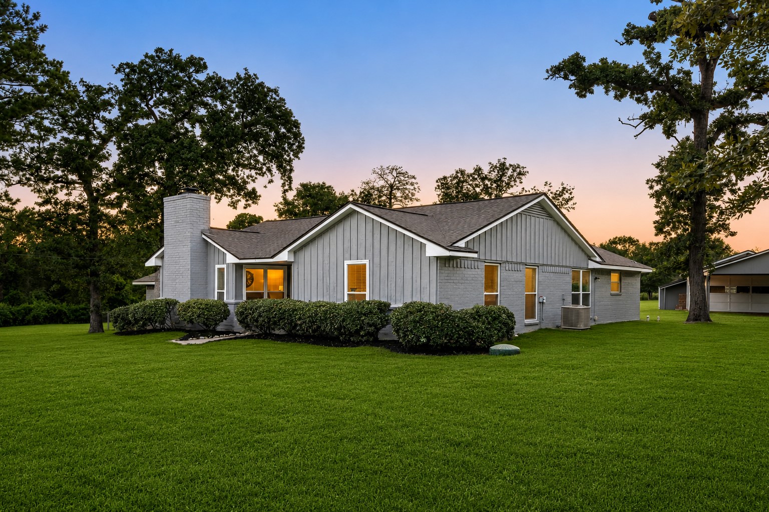 409 Sikes Road Property Photo 1