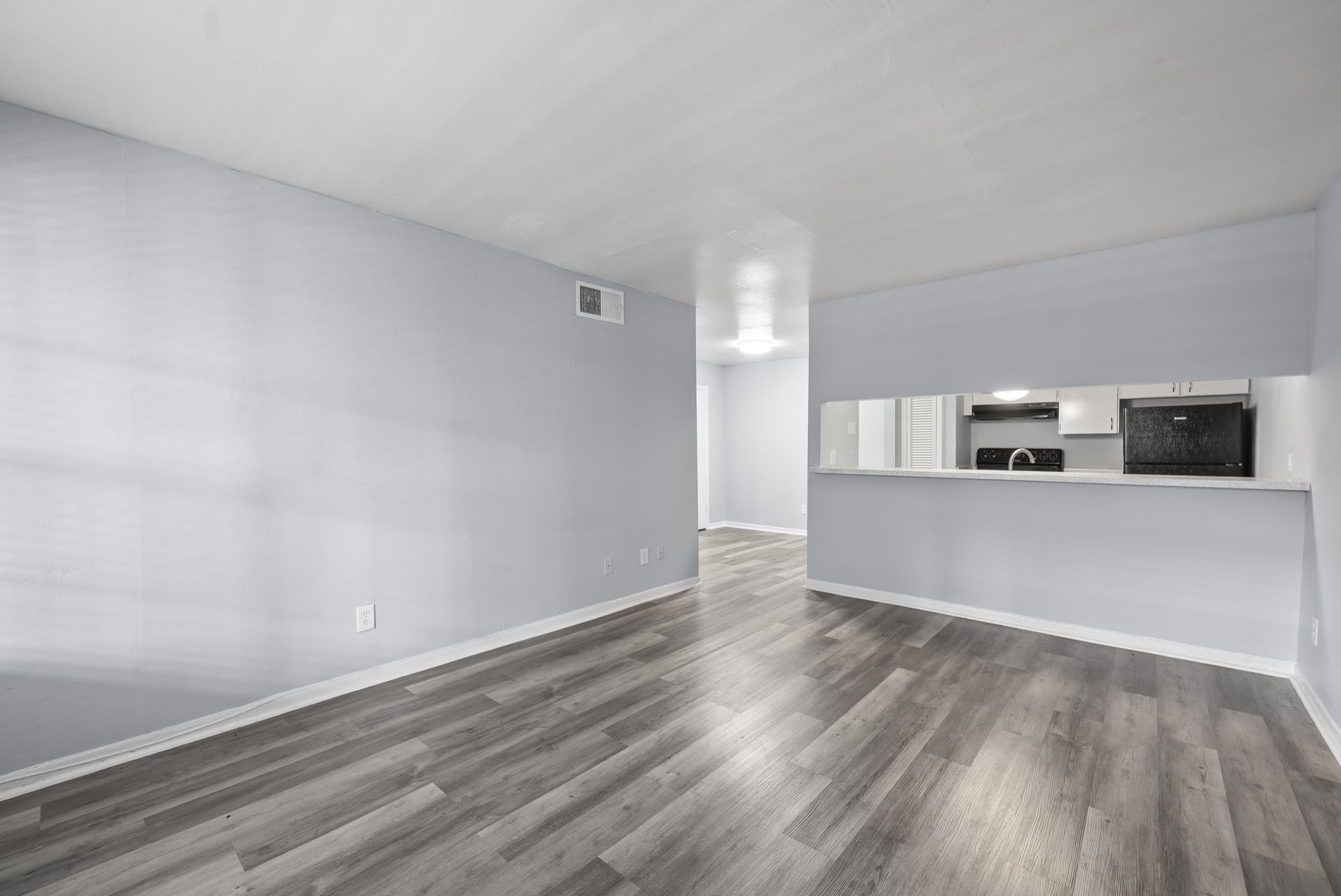 3802 E Nasa Road Property Photo 7