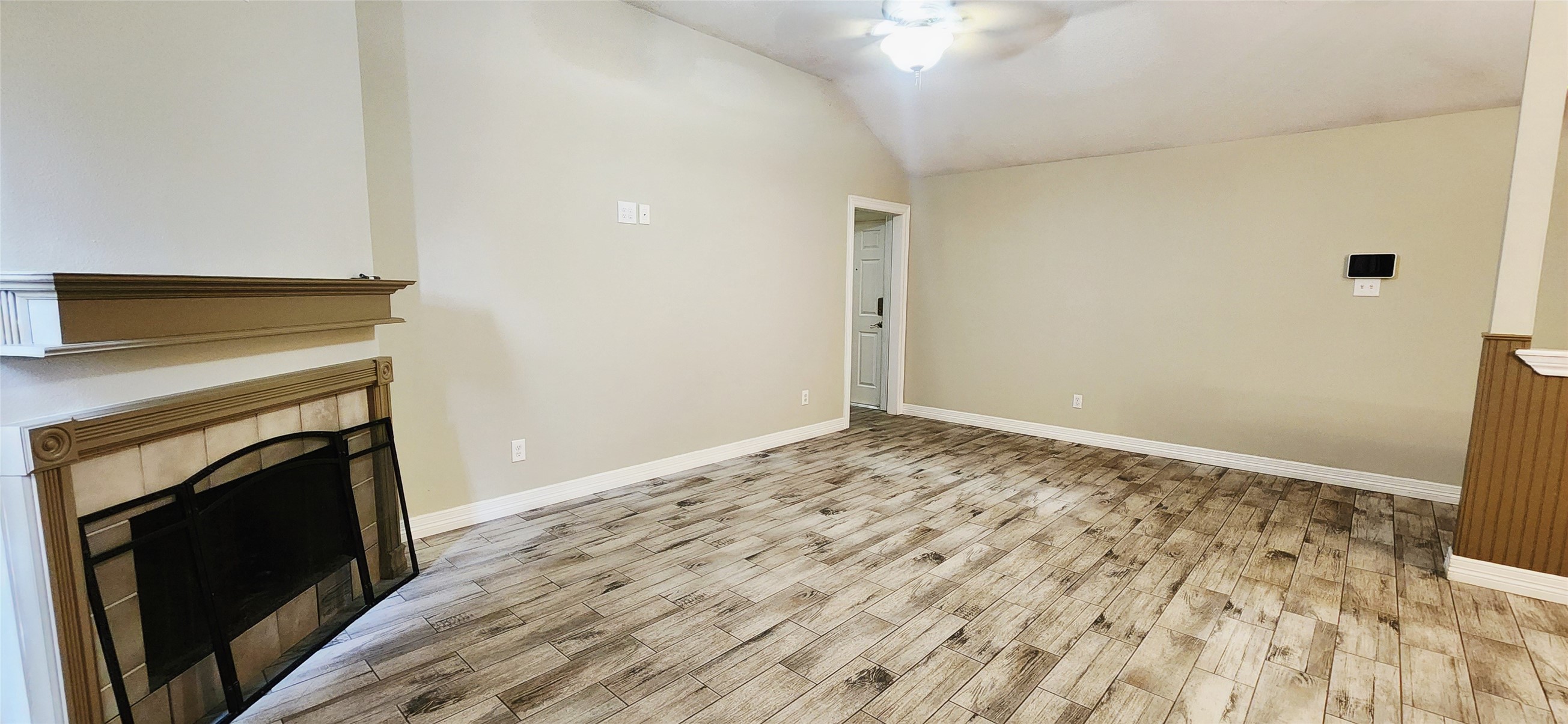 213 Mango Street Property Photo 9