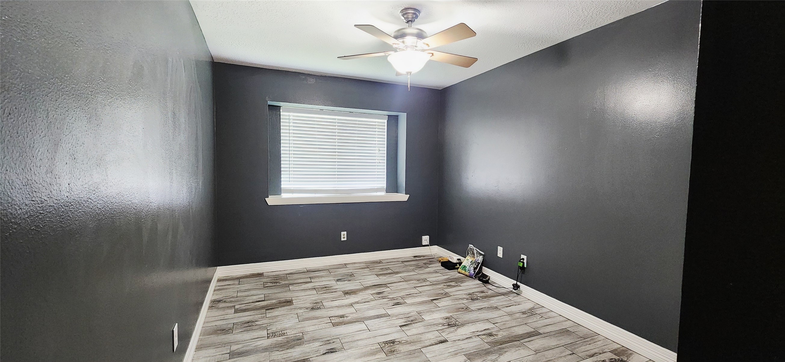 213 Mango Street Property Photo 15