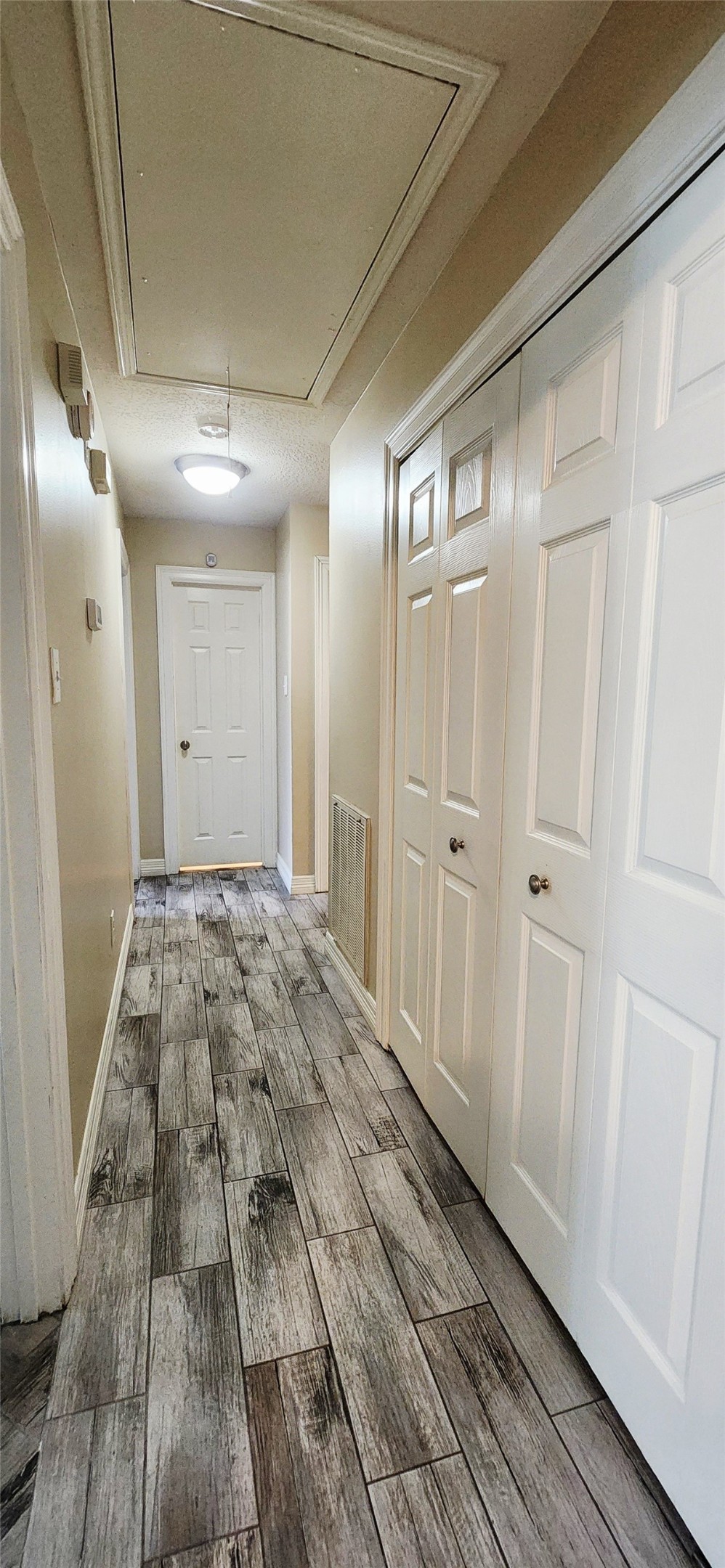 213 Mango Street Property Photo 18