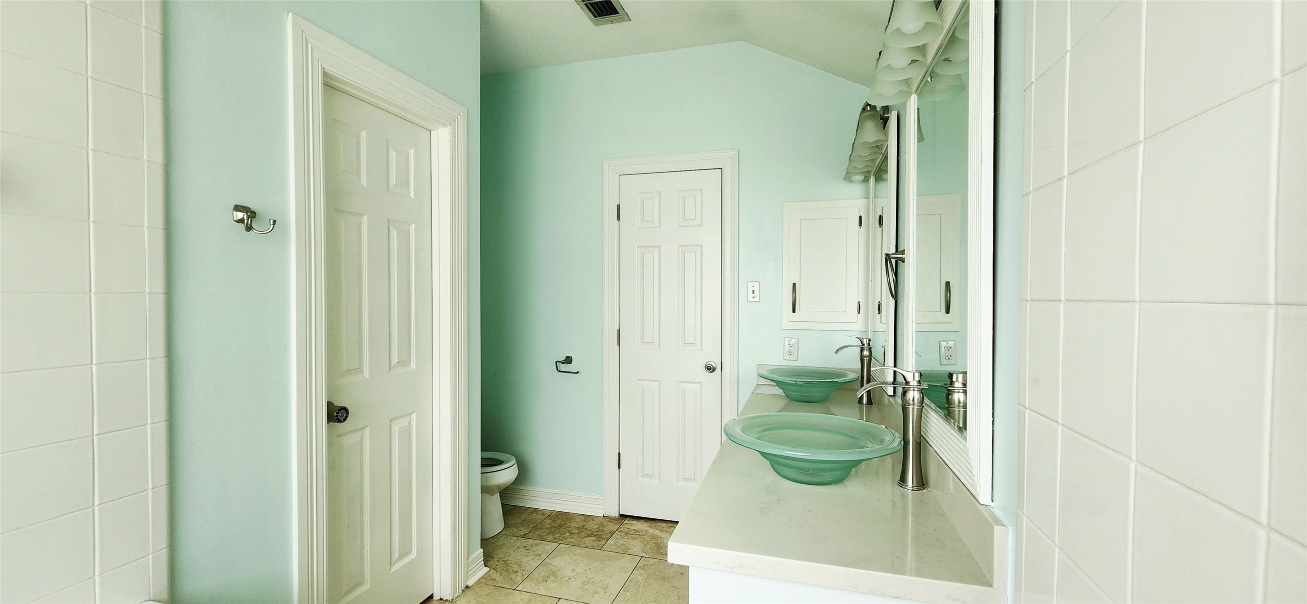 213 Mango Street Property Photo 24