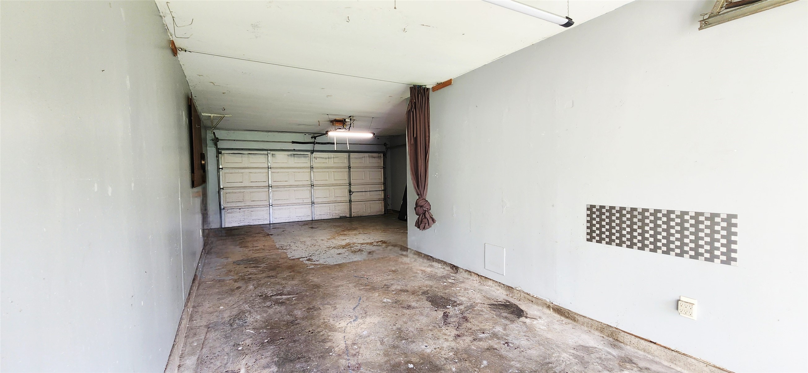 213 Mango Street Property Photo 38