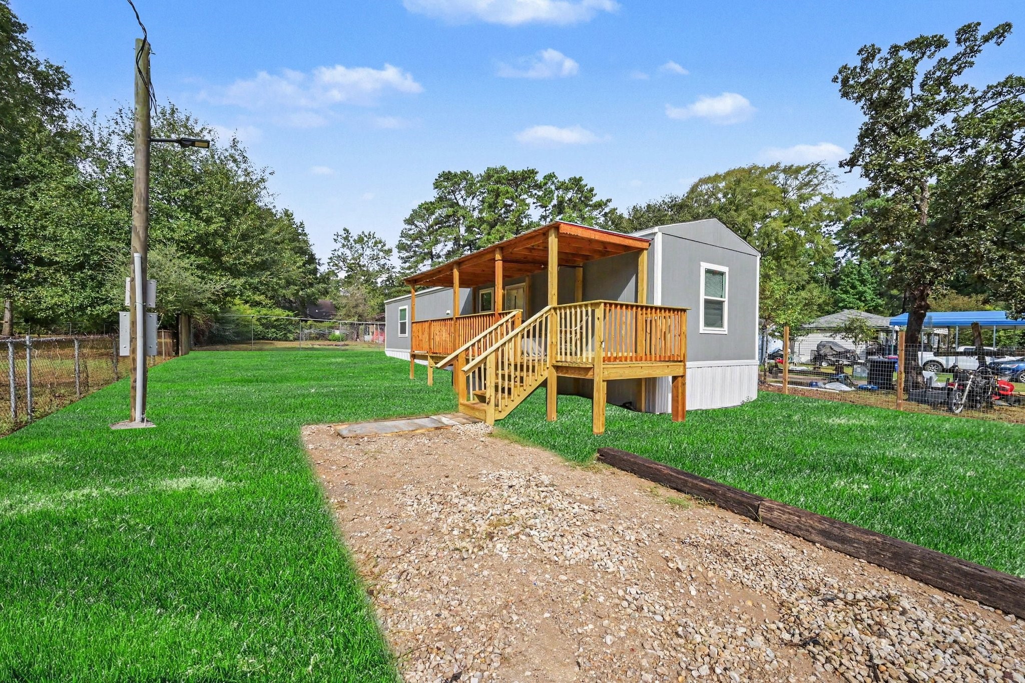 27115 Azalea Ct Property Photo 2