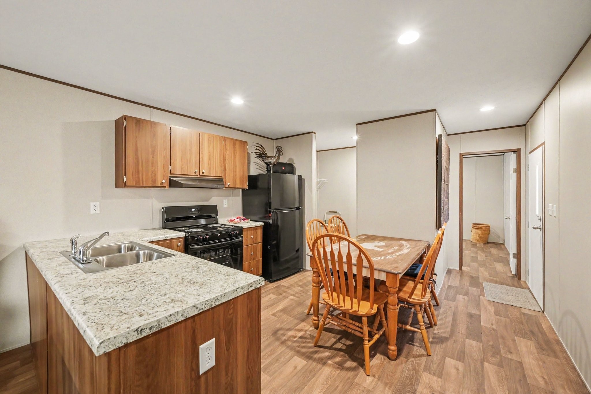 27115 Azalea Ct Property Photo 7