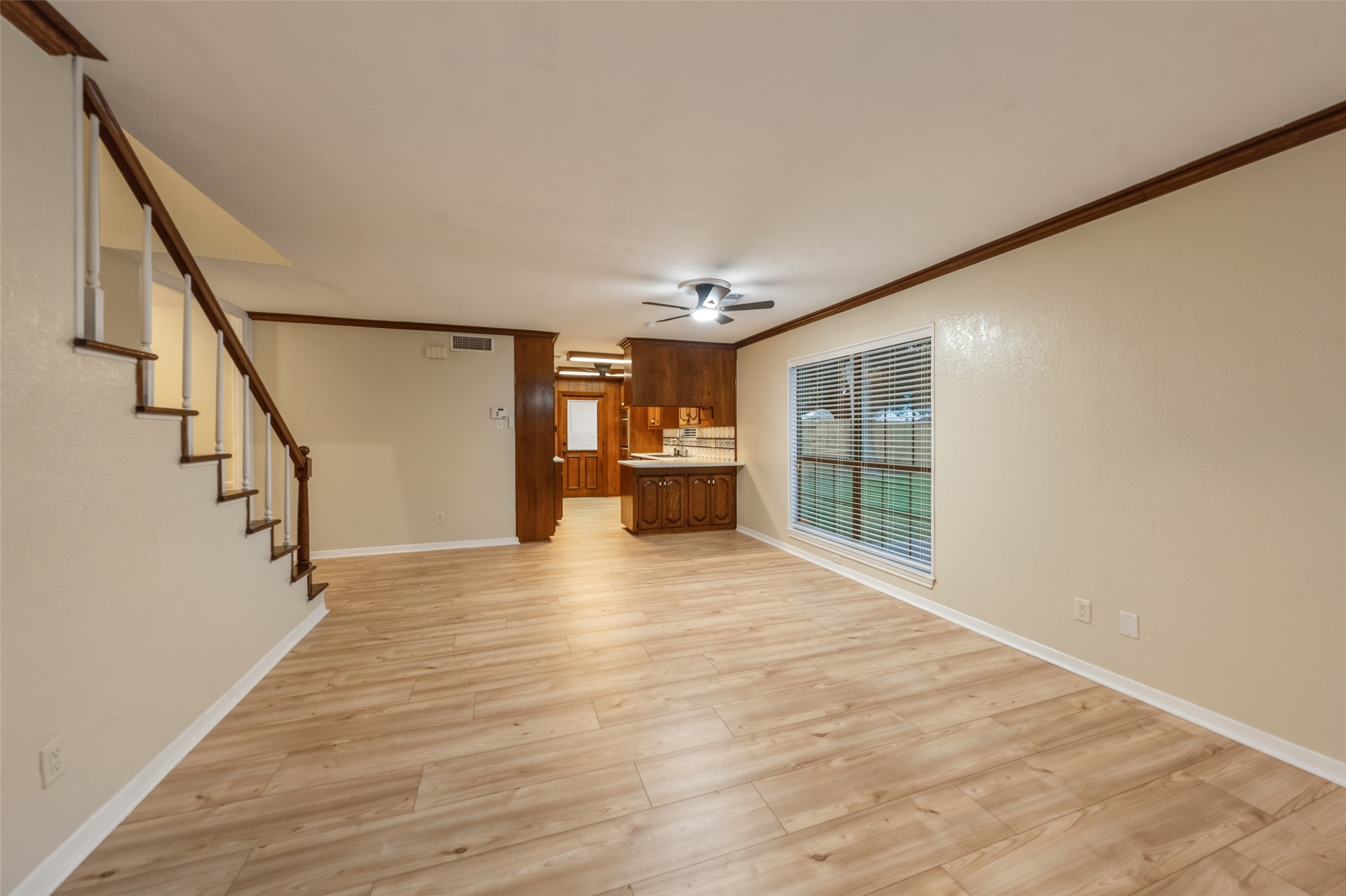 2907 Dewberry Lane Property Photo 9